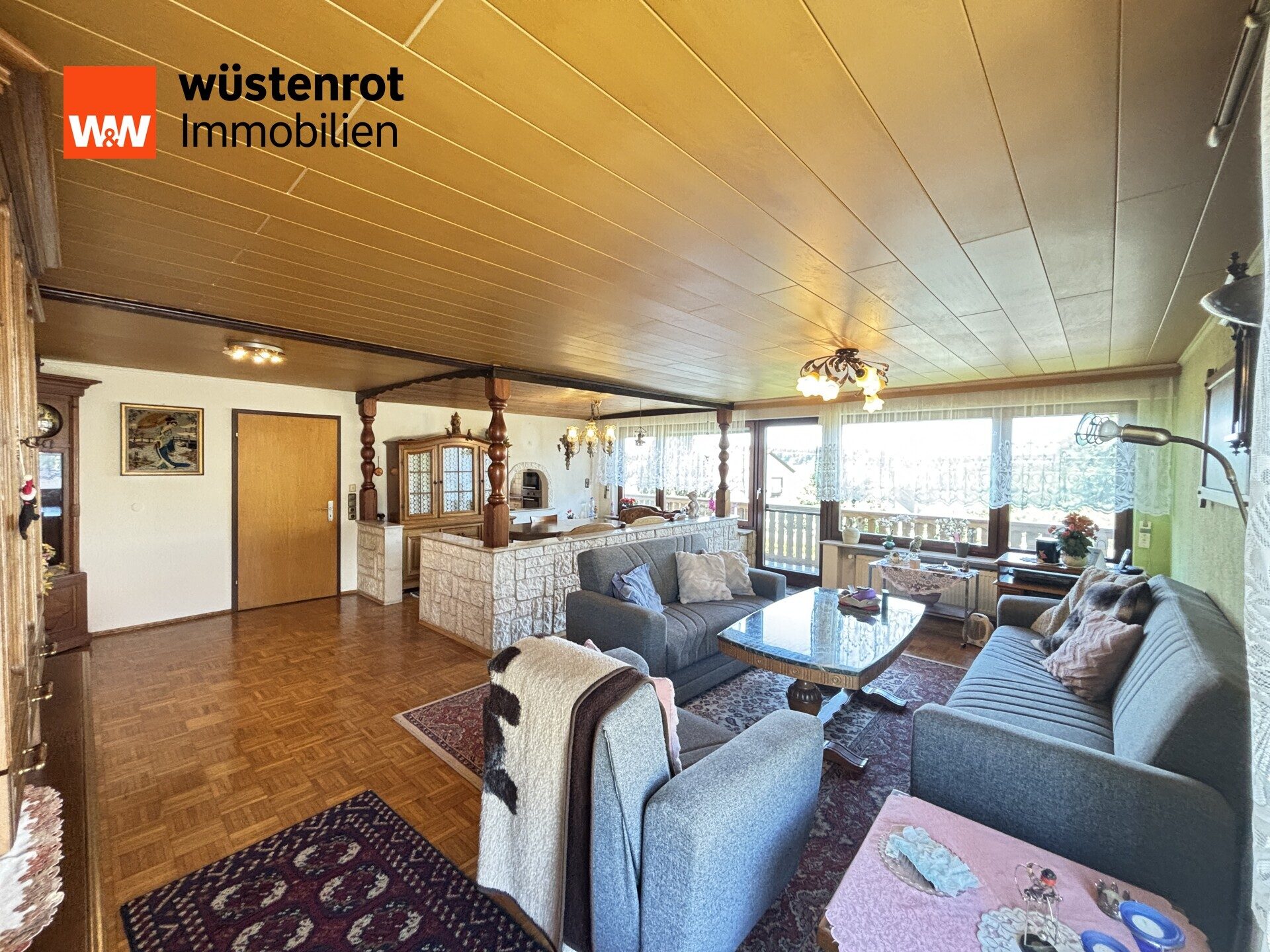 Immobilienangebot - Vogt - Alle - Großzügiges Zweifamilienhaus mit Aussicht zur Selbstnutzung, Mehrgenerationenwohnen, Kapitalanlage
