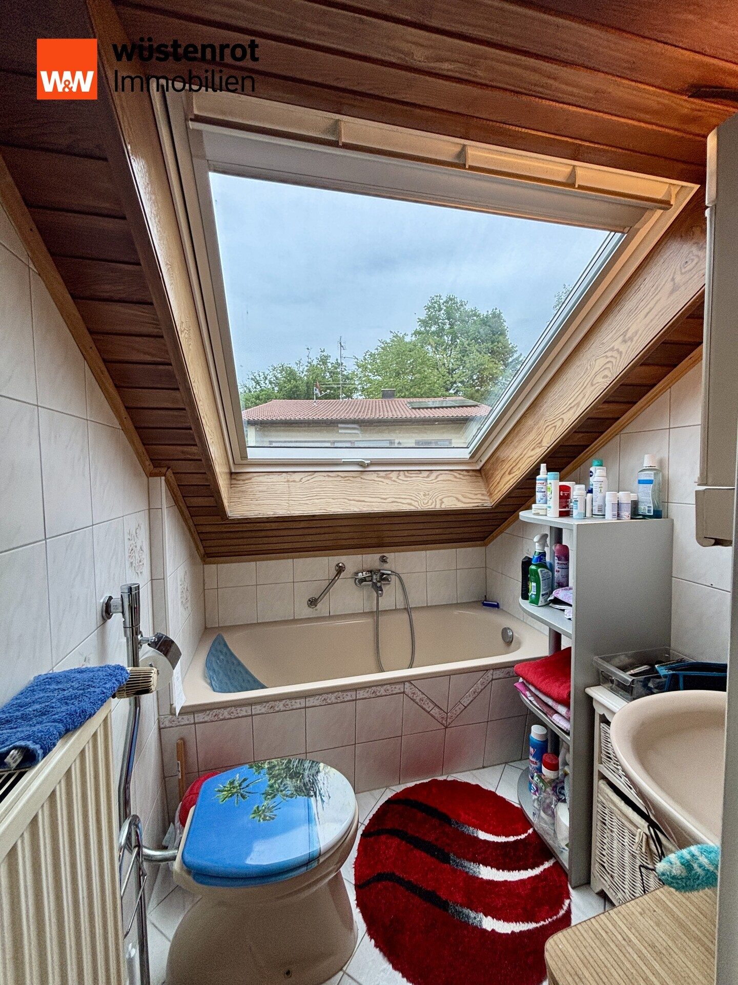 Immobilienangebot - Vogt - Alle - Großzügiges Zweifamilienhaus mit Aussicht zur Selbstnutzung, Mehrgenerationenwohnen, Kapitalanlage