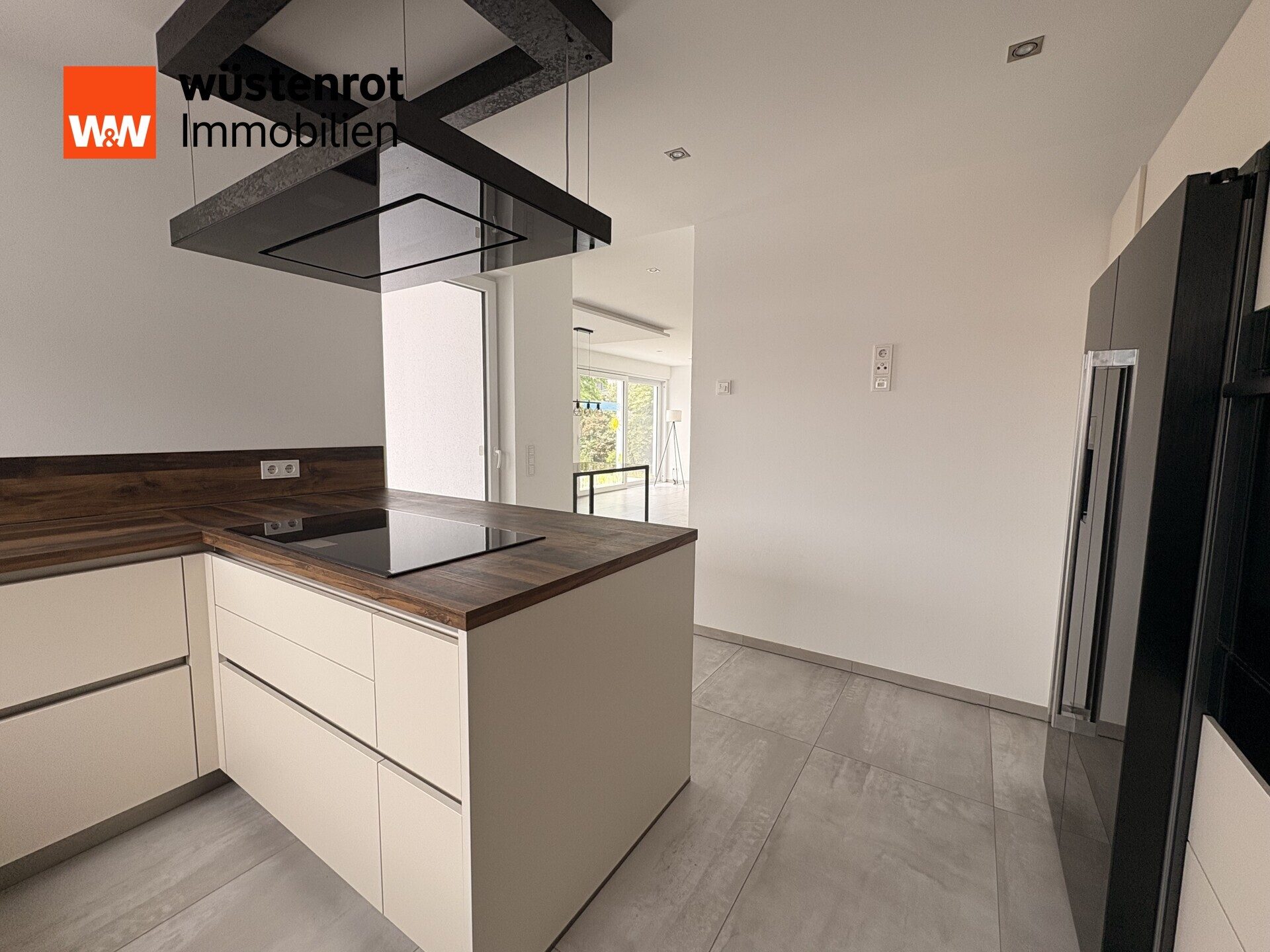 Immobilienangebot - Pforzheim / Büchenbronn - Alle - Stilvoll wohnen - Moderne Architektur trifft Energieeffizienz