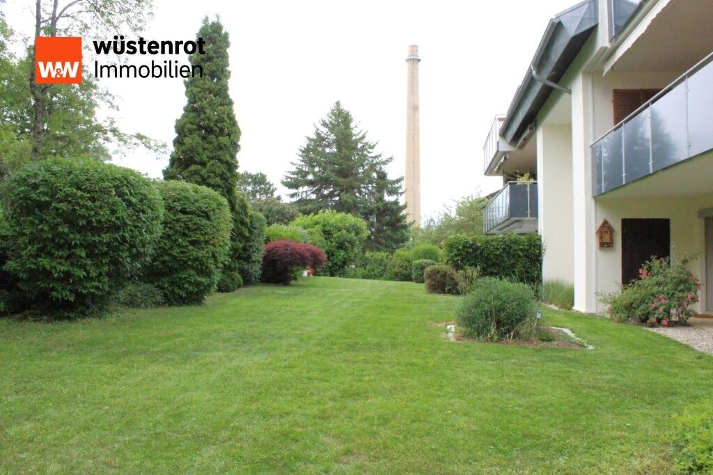 Immobilienangebot - Böblingen - Alle - Aussicht über Böblingen / Holzkachelofen / riesiger Balkon / Gartennutzung / Garage