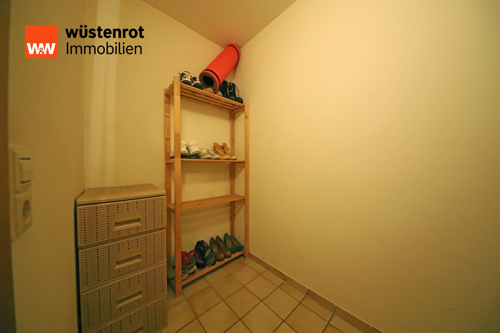 Immobilienangebot - Schelklingen - Alle - Gepflegte 2,5-Zimmer-Eigentumswohnung in ruhiger und gefragter Wohnlage