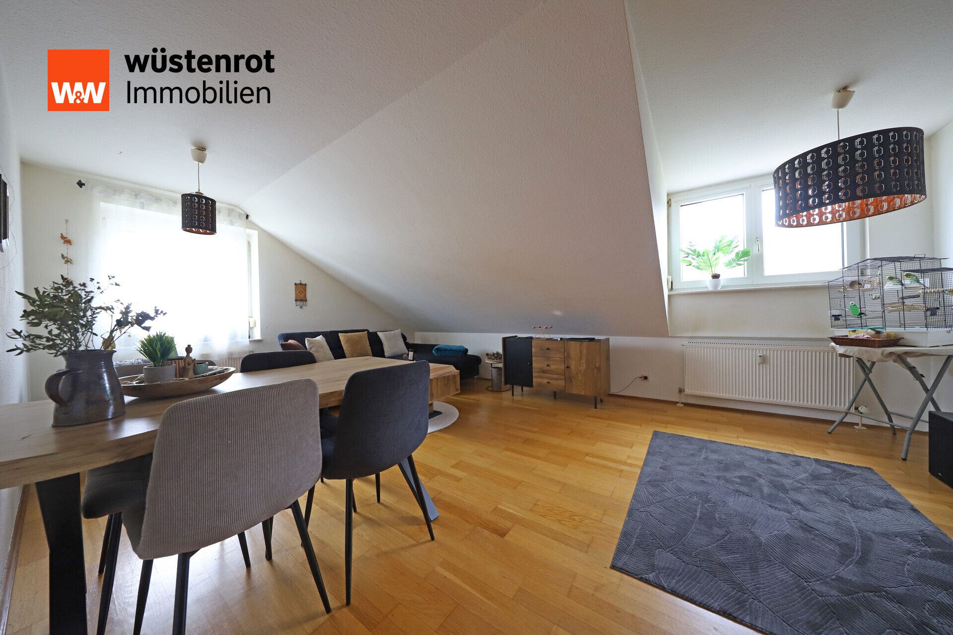 Immobilienangebot - Schelklingen - Alle - Gepflegte 2,5-Zimmer-Eigentumswohnung in ruhiger und gefragter Wohnlage
