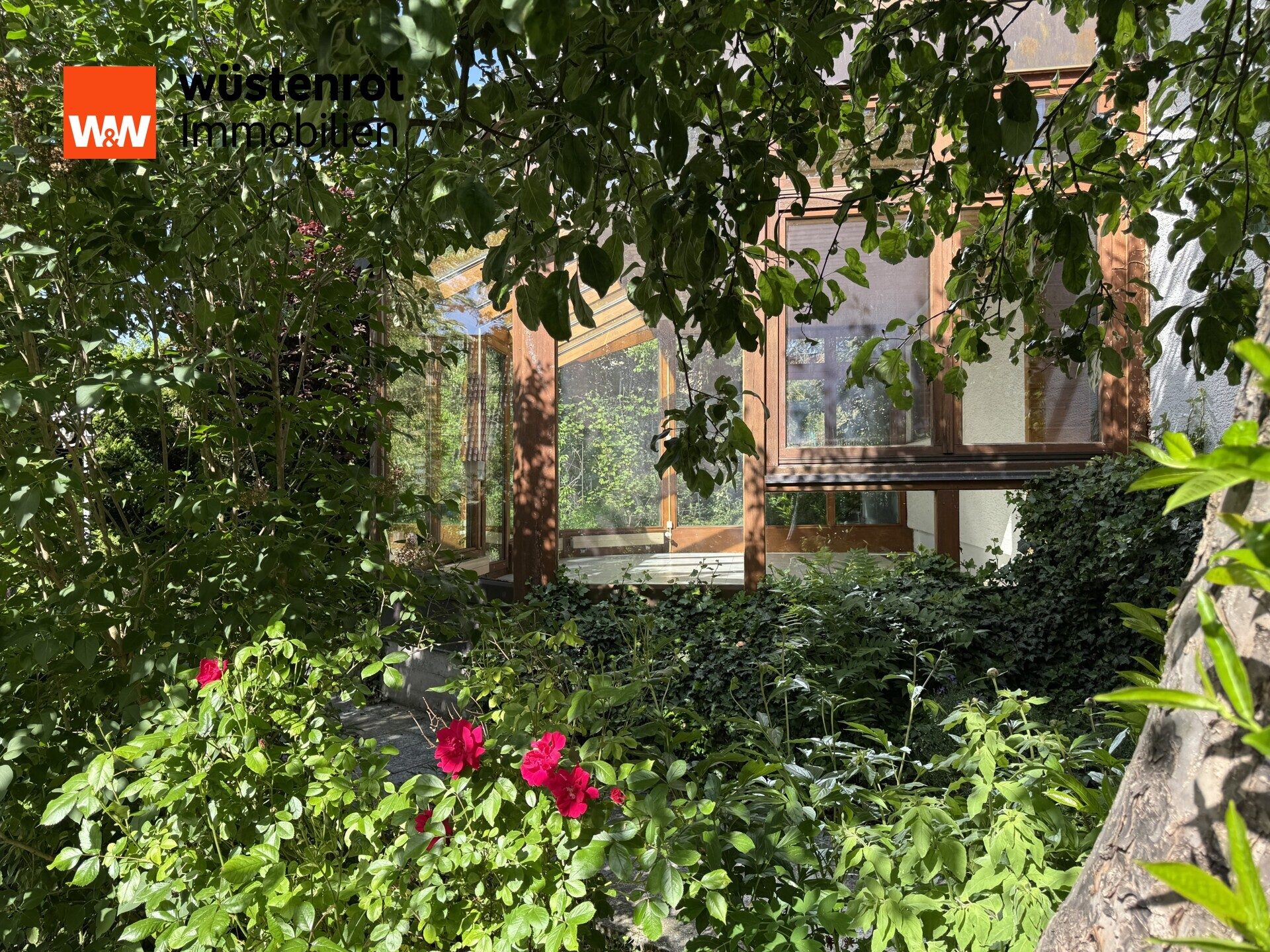 Immobilienangebot - Rottweil / Hausen - Alle - Familienglück mit Freiraum: Großzügiges Zuhause mit Einliegerwohnung