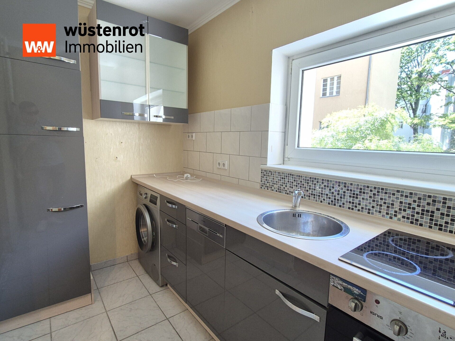 Immobilienangebot - Berlin - Alle - *Sehr schöne bezugsfreie 2-Zimmer Eigentumswohnung mit Balkon in gefragter Lage*