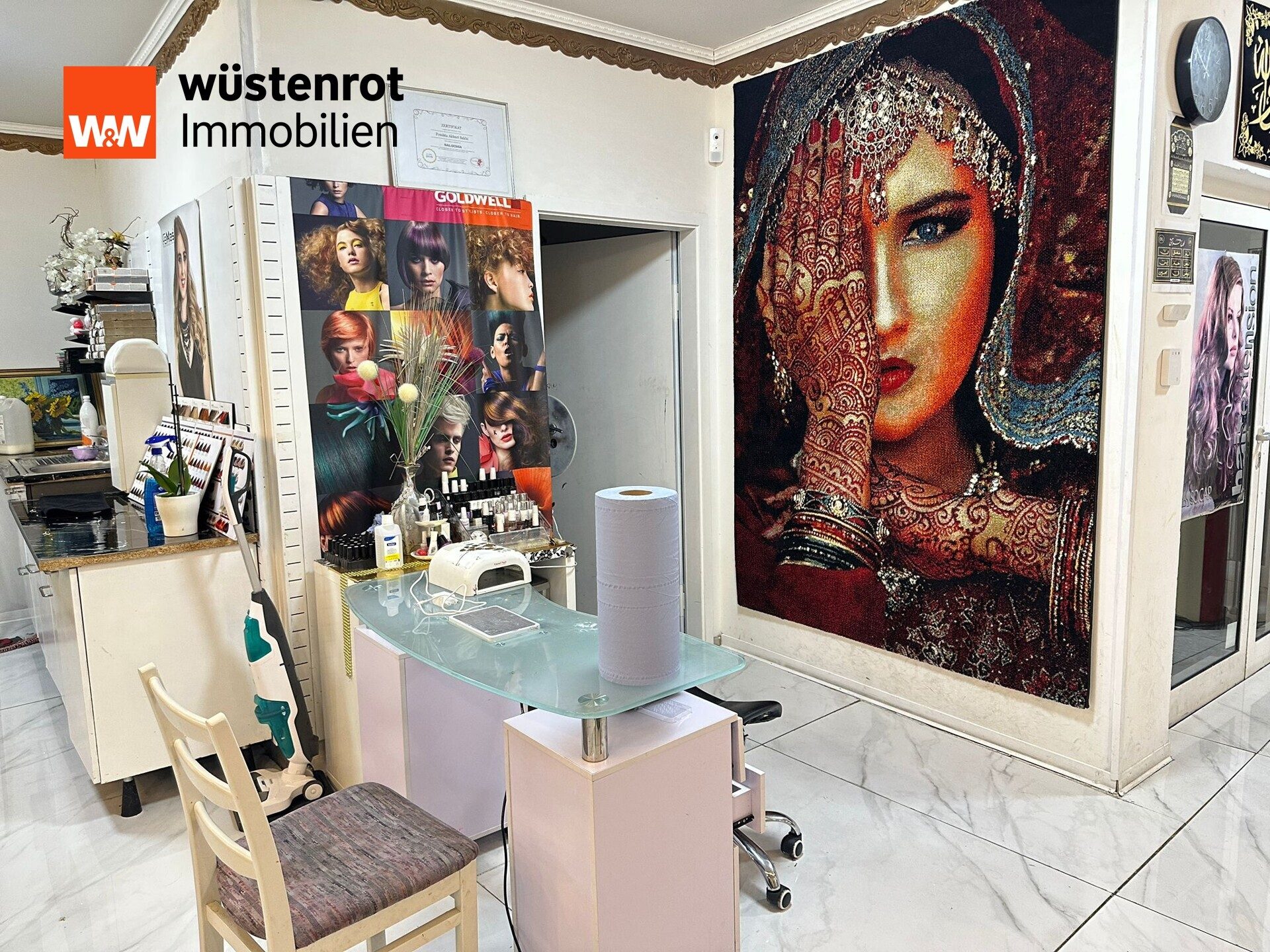 Immobilienangebot - Offenbach - Alle - Attraktiver Friseursalon mit großem Raumkonzept und vielseitigen Nutzungsmöglichkeiten