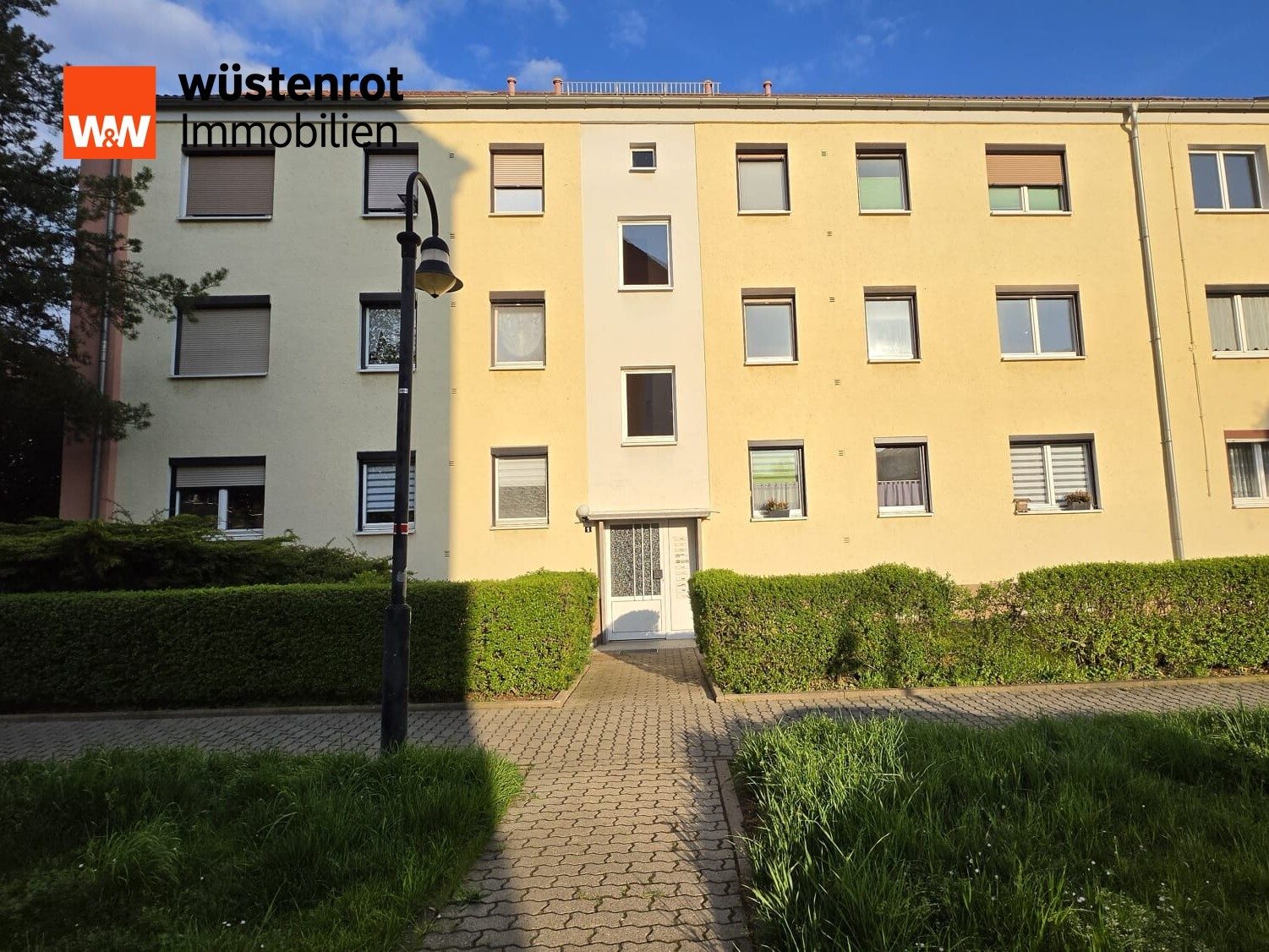 Immobilienangebot - Hohenmölsen - Alle - Hohenmölsen- frei ab 01.07.2026 zur Eigennutzung oder Kapitalanlage, Erdgeschoss