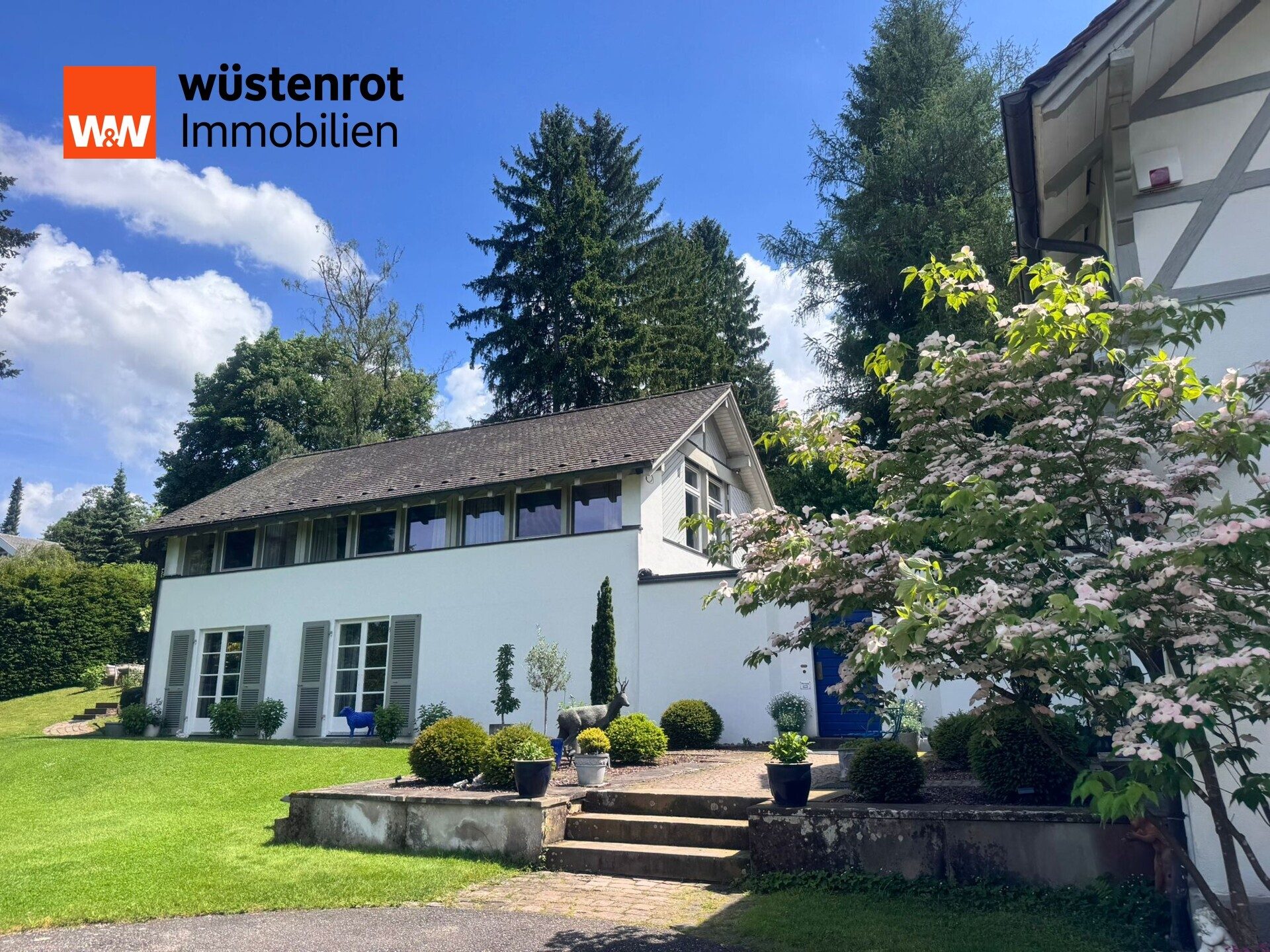 Immobilienangebot - Baden-Baden - Alle - Villa mit sonnigem Garten