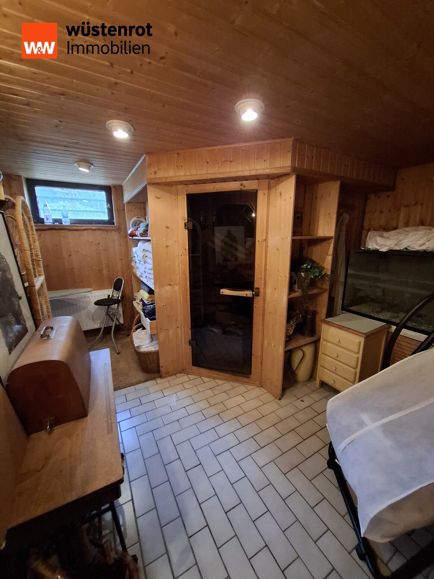 Immobilienangebot - Berlin / Frohnau - Alle - Schönes Einfamilienhaus mit großzügigem Raumangebot,moderner Wärmepumpe auf  sehr ruhigem Grundstück