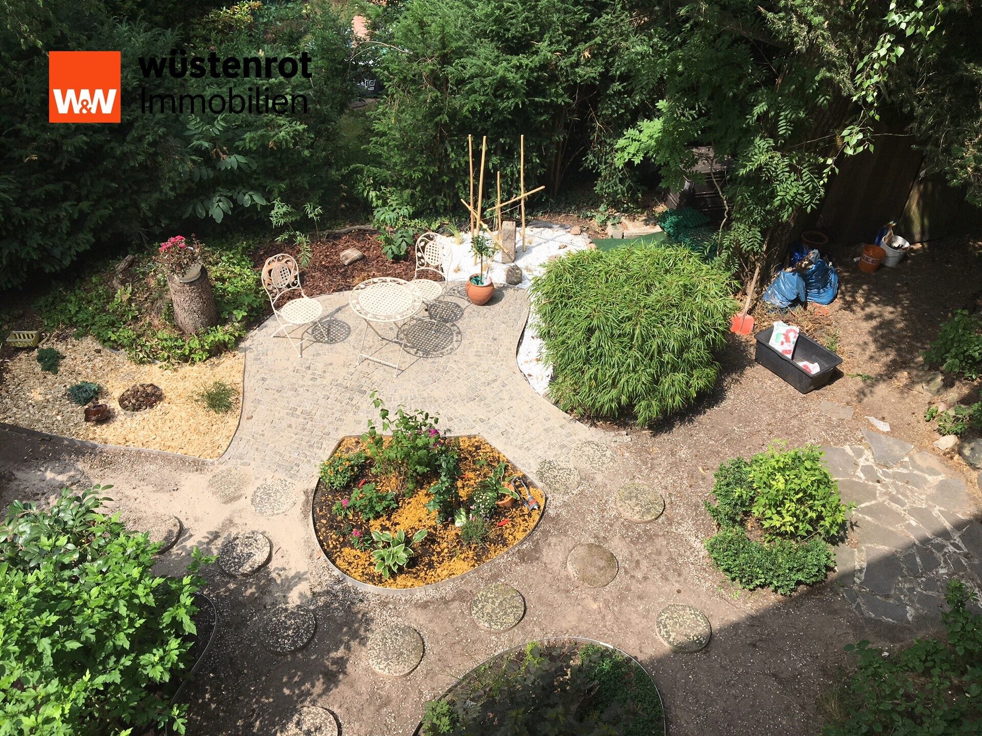 Immobilienangebot - Berlin / Frohnau - Alle - Schönes Einfamilienhaus mit großzügigem Raumangebot,moderner Wärmepumpe auf  sehr ruhigem Grundstück