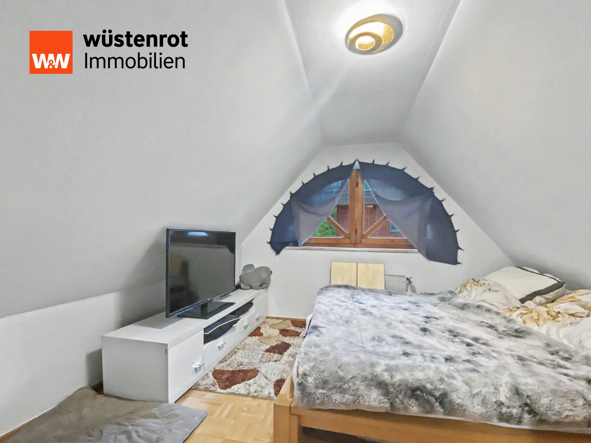 Immobilienangebot - Datteln - Alle - Maisonettewohnung mit besonderem Charme und 2 Balkonen-großzügig, durchdacht und mit Blick ins Grüne