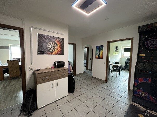 Immobilienangebot - Niederahr - Alle - Gemütliche DG- Wohnung nur 5 min. vom ICE entfern!!!