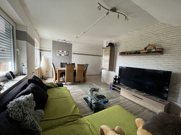 Immobilienangebot - Niederahr - Alle - Gemütliche DG- Wohnung nur 5 min. vom ICE entfern!!!