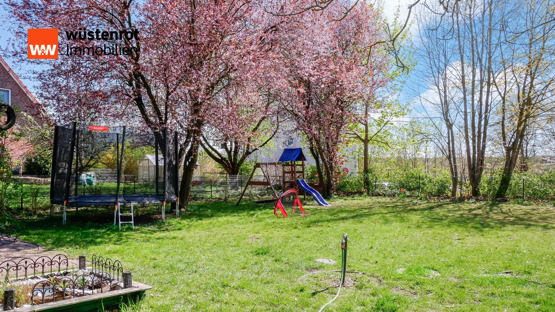 Immobilienangebot - Lütjenburg - Alle - MFH mit 3 Einheiten als Kapitalanlage