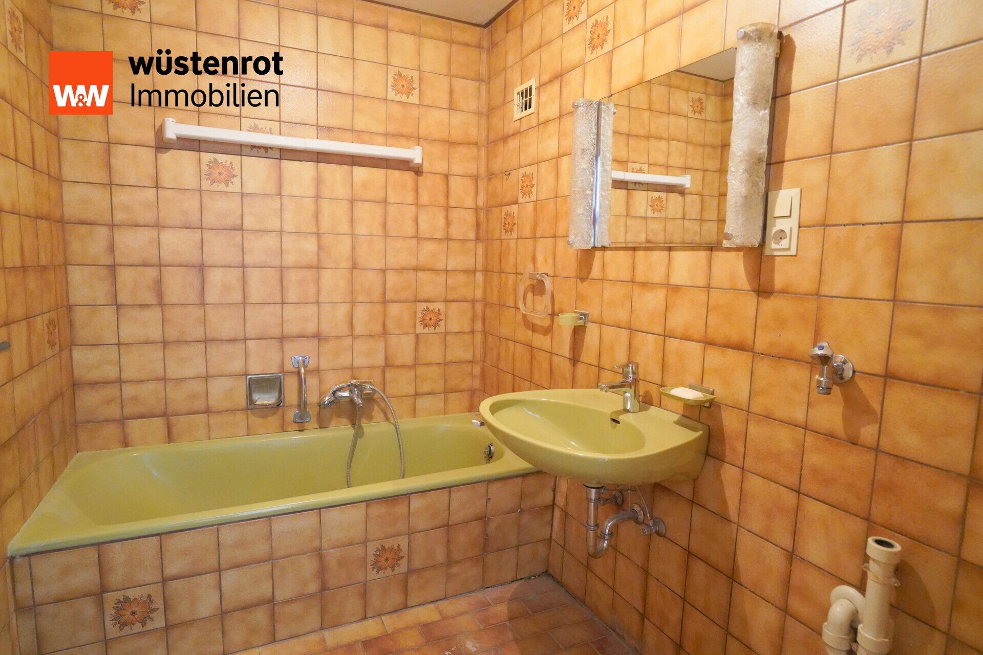 Immobilienangebot - Laupheim - Alle - Verwirklichen Sie hier Ihr neues Zuhause – 3,5 Zimmer-Wohnung mit Balkon und Garage