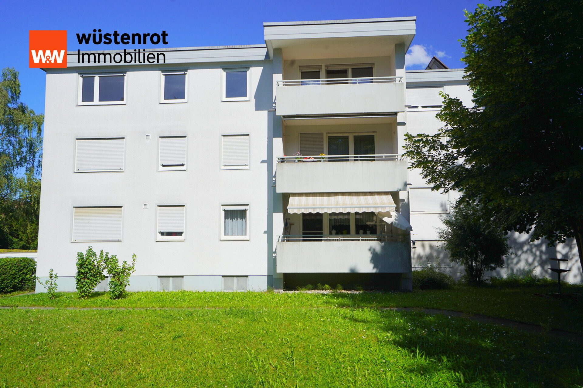 Immobilienangebot - Laupheim - Alle - Verwirklichen Sie hier Ihr neues Zuhause – 3,5 Zimmer-Wohnung mit Balkon und Garage