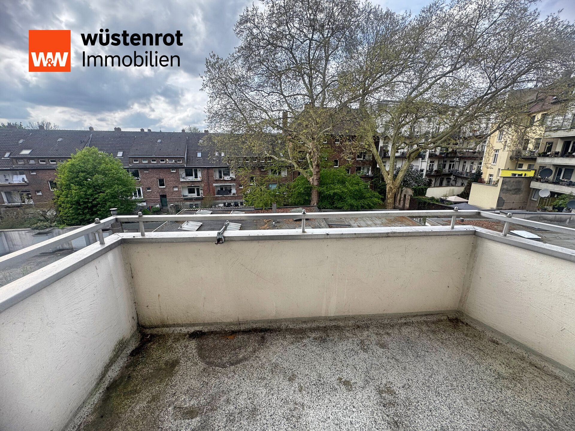 Immobilienangebot - Düsseldorf - Alle - 2-Zimmer- Wohnung mit 2 Balkonen und Tiefgaragenstellplatz in Oberbilk