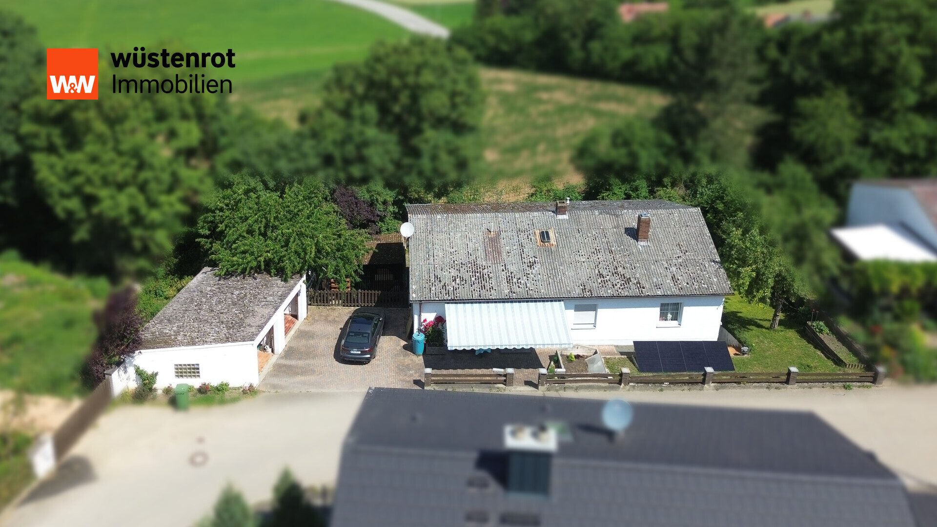 Immobilienangebot - Nittendorf / Etterzhausen - Alle - Zweifamilienhaus mit vermieteter Einliegerwohnung und bezugsfreiem Obergeschoss