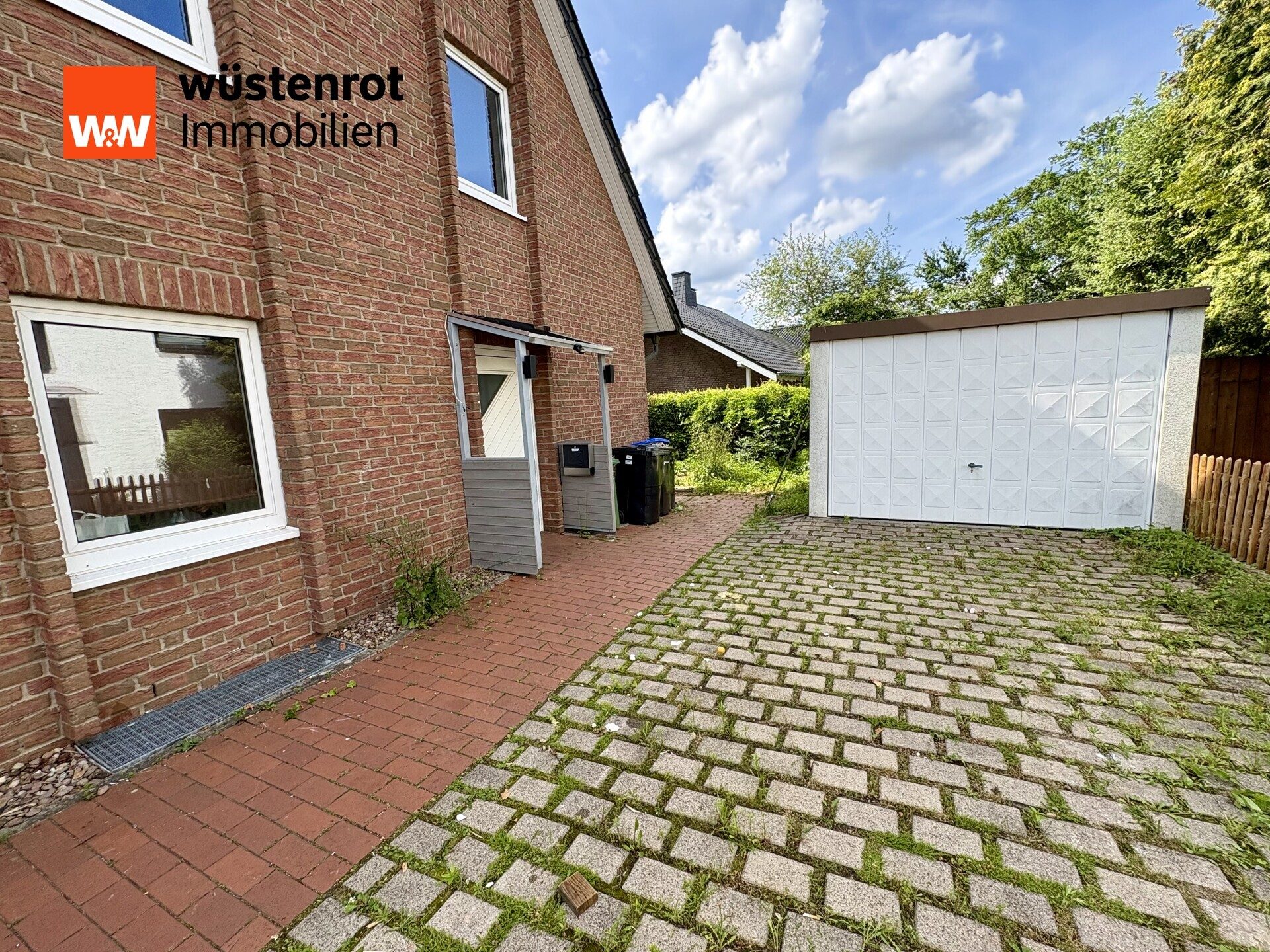 Immobilienangebot - Löhne - Alle - Doppelhaushälfte mit Garage und kompakten Grundstück!