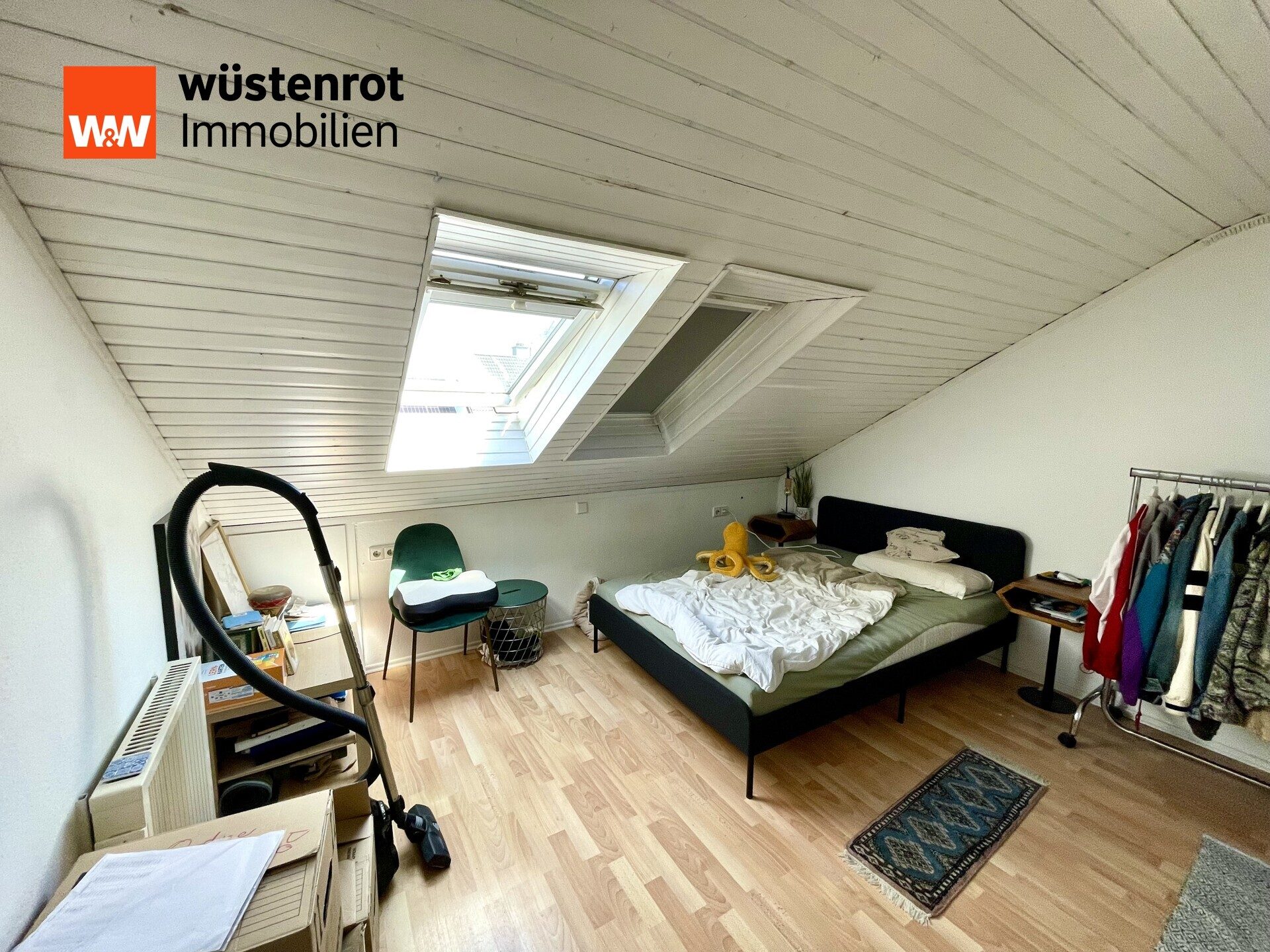 Immobilienangebot - Rheinstetten / Forchheim - Alle - Als EIGENNUTZUNG oder KAPITALANLAGE in BEVORZUGTER WOHNLAGE:  3 Zimmer DG-Wohnung mit Balkon, Keller