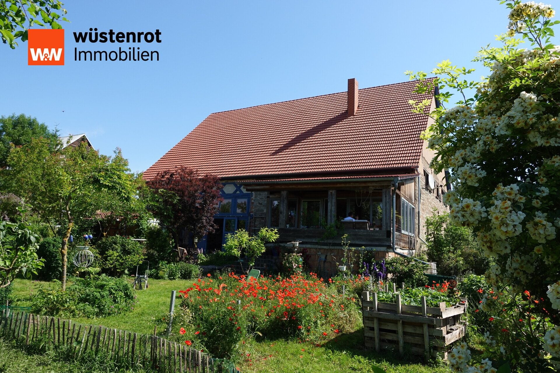 Immobilienangebot - Weißensee / Schönstedt - Alle - Charmantes Bauernhaus mit Scheune, Baugrundstück und ca. 4.000 m² Gesamtfläche