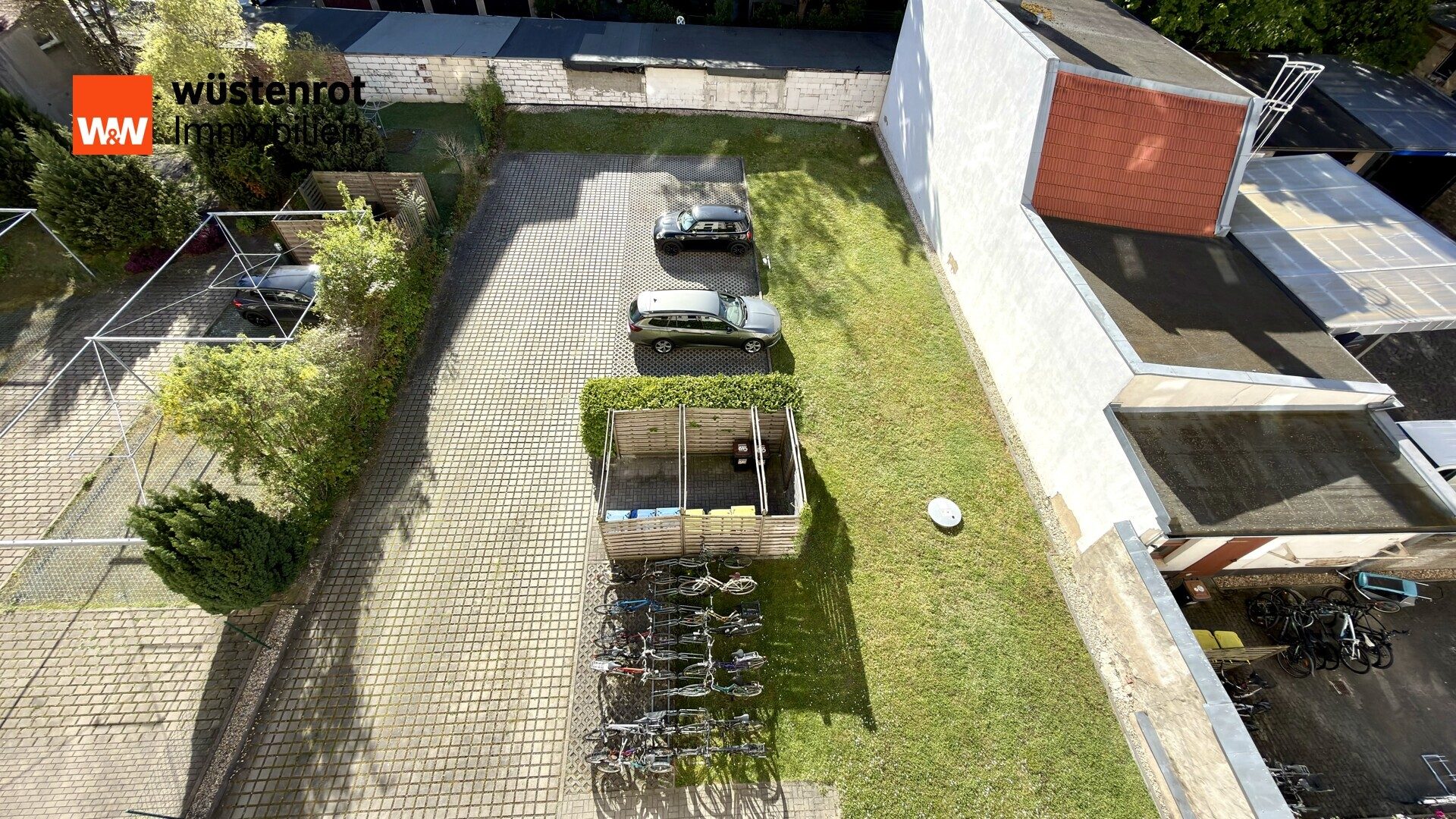Immobilienangebot - Leipzig - Alle - 2-Zimmer Wohnung mit Altbaucharme im denkmalgerecht sanierten Gebäude mit heller Wohnatmosphäre