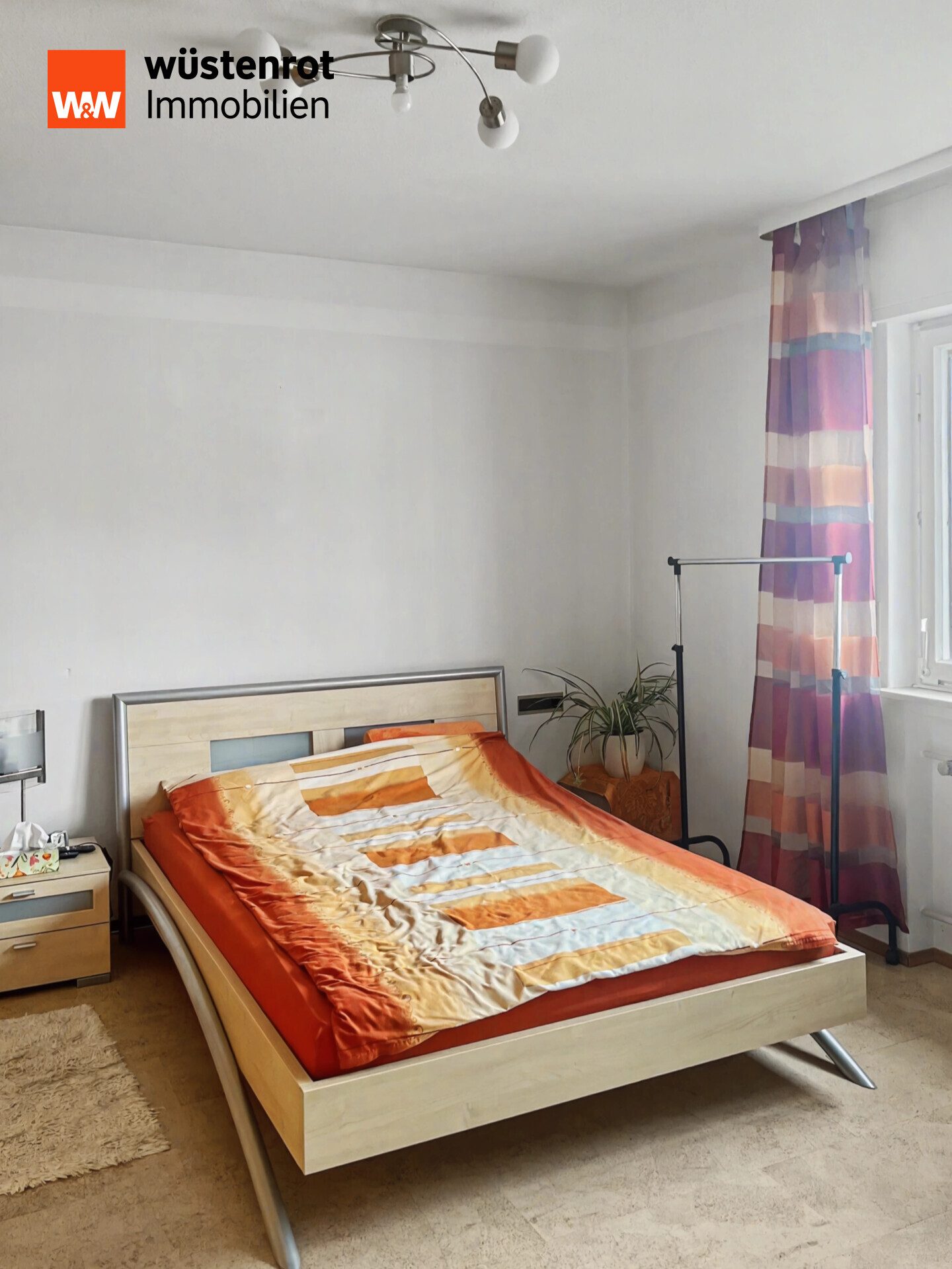 Immobilienangebot - Ettlingen / Bruchhausen - Alle - Mehrfamilienhaus mit 3 Einheiten (davon 2 frei werdend) + 3 Garagen in Ettlingen (Bruchhausen)