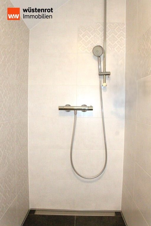 Immobilienangebot - Oberreichenbach - Alle - Neubau 2023| A+ | PV + Wärmepumpe | sofort bezugsfertig | ideale Umgebung für Kinder| 159 m² |