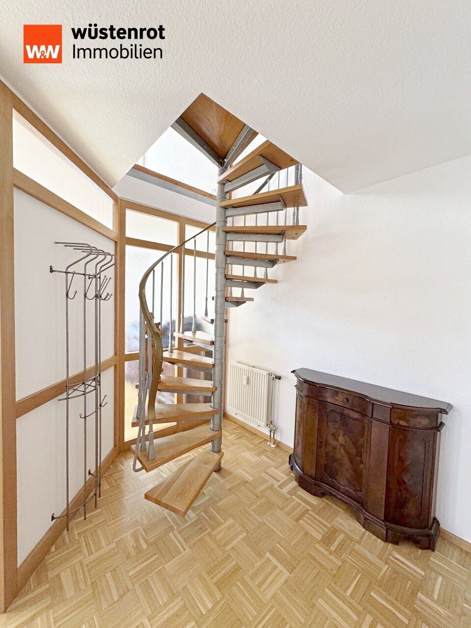 Immobilienangebot - Aalen - Alle - Über den Dächern von Aalen: lichtdurchflutete Maisonette mit Panoramablick!
