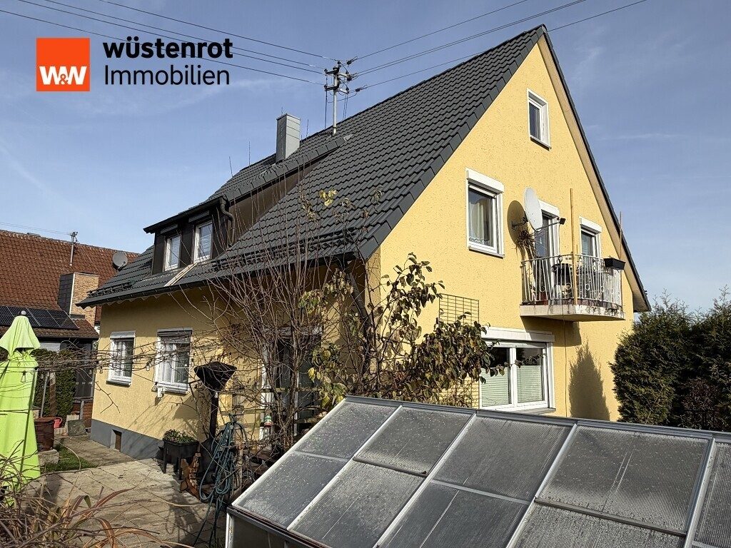 Immobilienangebot - Schwäbisch Gmünd / Lindach - Alle - Einfamilienhaus mit Einliegerwohnung in ruhiger Siedlungslage und freundlichem Garten