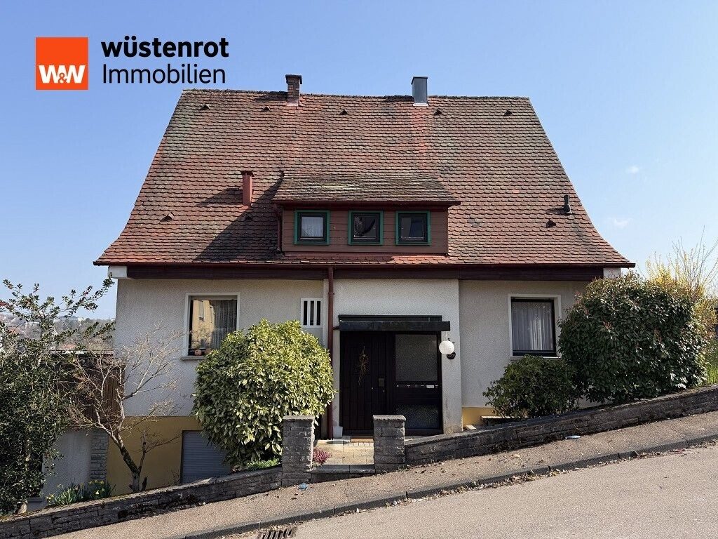 Immobilienangebot - Schwäbisch Hall - Alle - Familienfreundliches Wohnhaus mit drei Wohnungen in ruhiger Aussichtslage