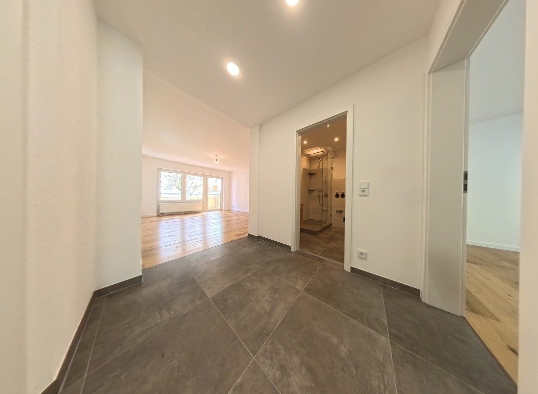 Immobilienangebot - Nürnberg - Alle - ERSTBEZUG NACH SANIERUNG:

Außergewöhnlich schöne 2-Zimmer-Wohnung mit Balkon

in ruhiger Zentrumslage von Nürnberg