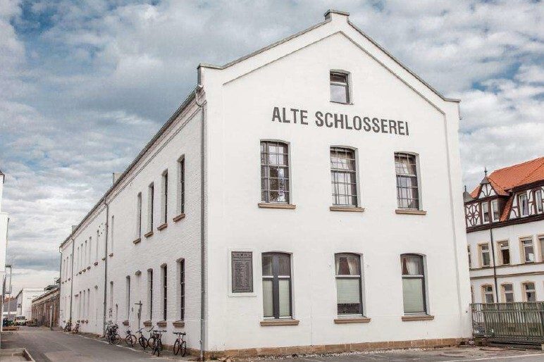Immobilienangebot - Bamberg - Alle - Charmante Dachwohnung im Zentrum von Bamberg, möbliert.
