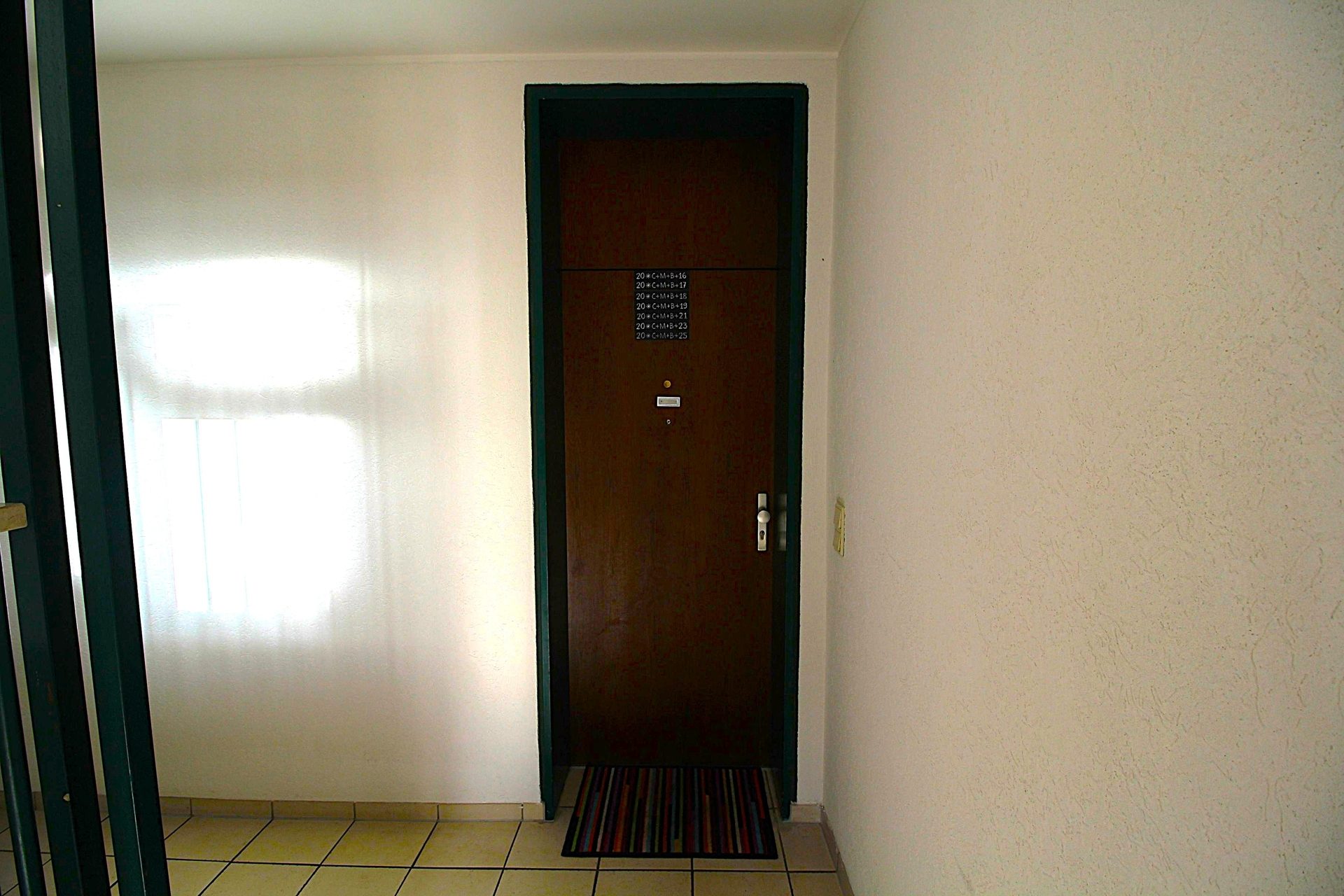 Immobilienangebot - Sankt Augustin - Alle - Bezugsfrei! Barrierefrei! Frisch renoviert! Top 2 Zimmer ETW mit Aufzug, Terrasse, und TG-Stellplatz