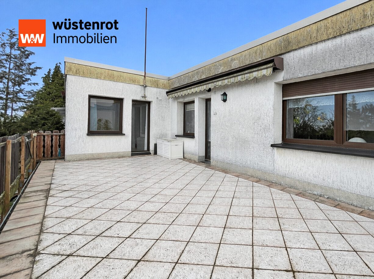 Immobilienangebot - Neubrandenburg - Alle - WOHNEN AUF EINER EBENE MIT GROSSER SONNENTERRASSE + NOCH VIEL PLATZ IM UNTERGESCHOSS