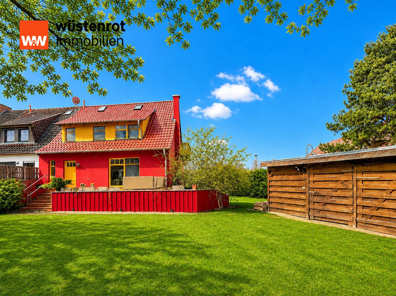 Immobilienangebot - Göhren-Lebbin - Alle - EINFACH NUR TOP UND MIT PHOTOVOLTAIK + BALKON + ZWEI BÄDER + EINBAUKÜCHE + KOCHHEXE + KAMINOFEN