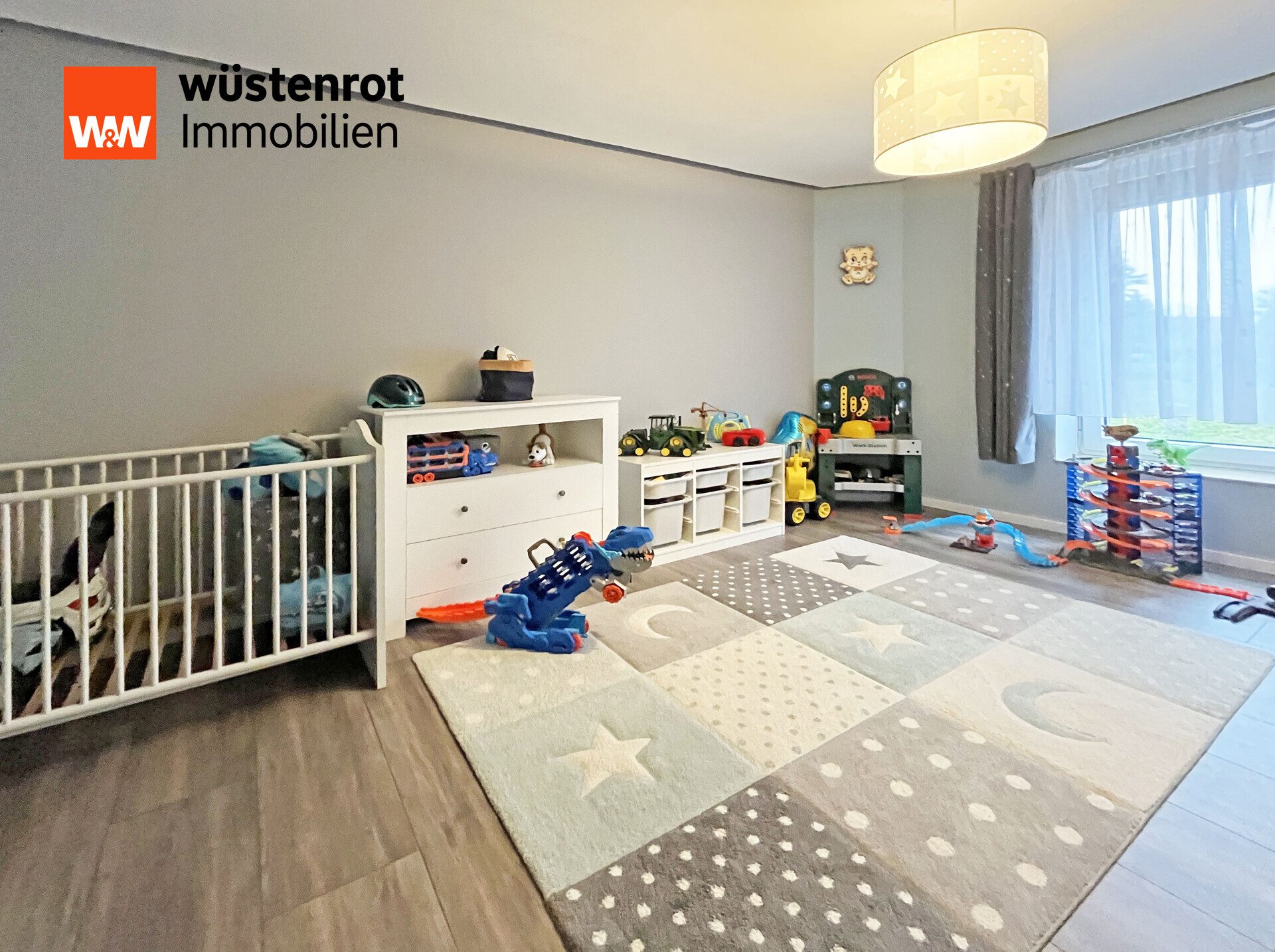 Immobilienangebot - Randowtal - Alle - MIT WÄRMEPUMPE UND PHOTOVOLTAIK: VIERSEITEN-MEHRGENERATIONENHOF MIT VIEL PLATZ FÜR MENSCH UND TIER