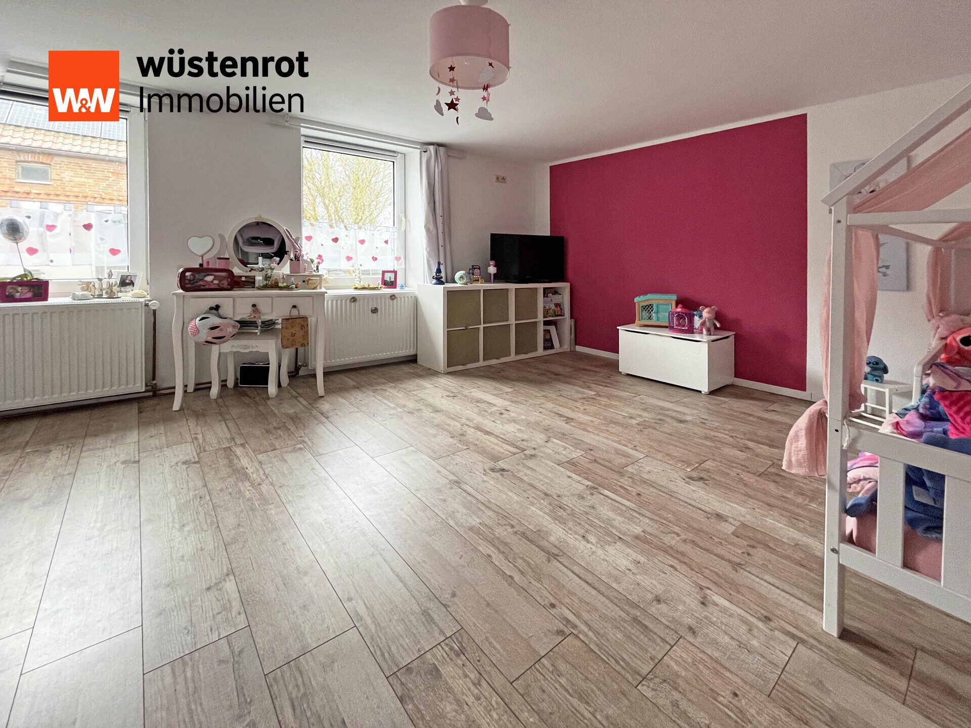 Immobilienangebot - Randowtal - Alle - MIT WÄRMEPUMPE UND PHOTOVOLTAIK: VIERSEITEN-MEHRGENERATIONENHOF MIT VIEL PLATZ FÜR MENSCH UND TIER