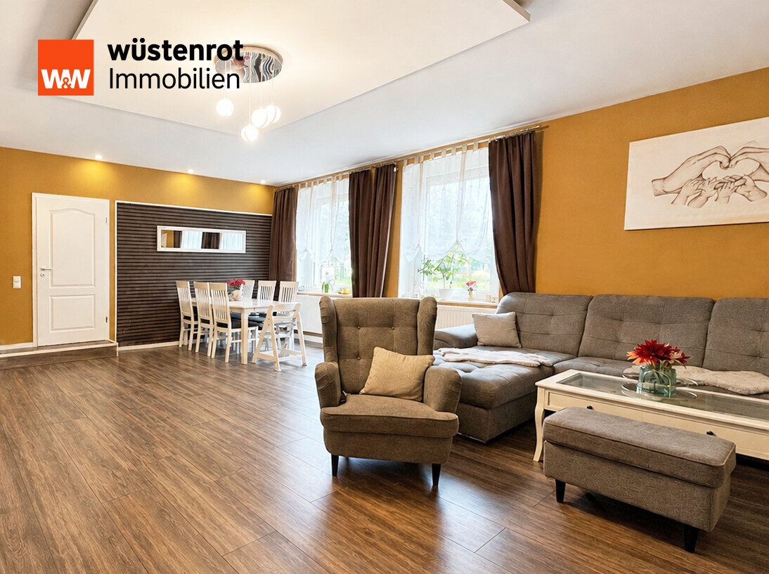 Immobilienangebot - Randowtal - Alle - MIT WÄRMEPUMPE UND PHOTOVOLTAIK: VIERSEITEN-MEHRGENERATIONENHOF MIT VIEL PLATZ FÜR MENSCH UND TIER