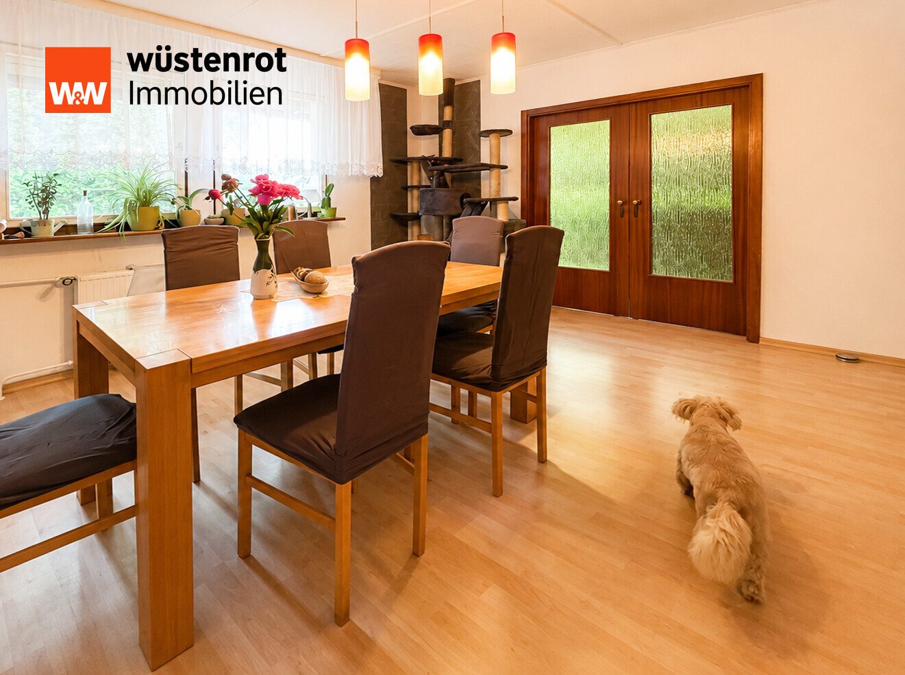 Immobilienangebot - Eggesin - Alle - EINFAMILIENHAUS MIT EINBAUKÜCHE + GROSSER TERRASSE + GARAGE + CARPORT + KOMPLETT UNTERKELLERT