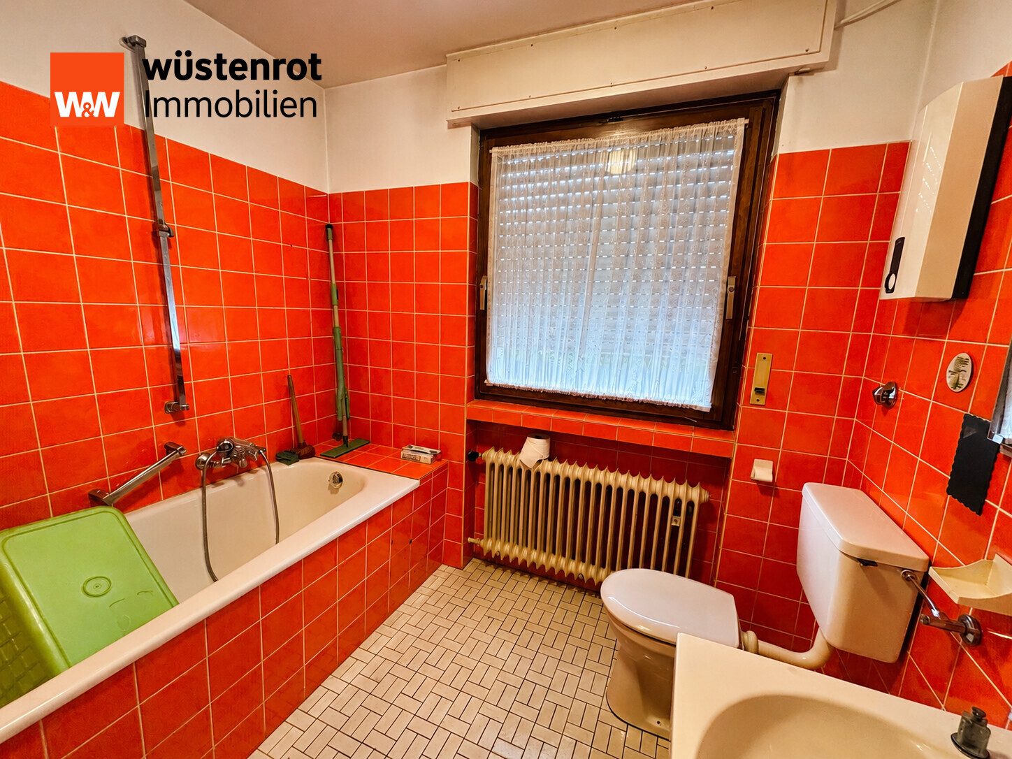 Immobilienangebot - Essen - Alle - Ihr Zuhause mit Zukunft: Wohnen auf einer Ebene, Einlieger u. viel Raum für Ihre Ideen
