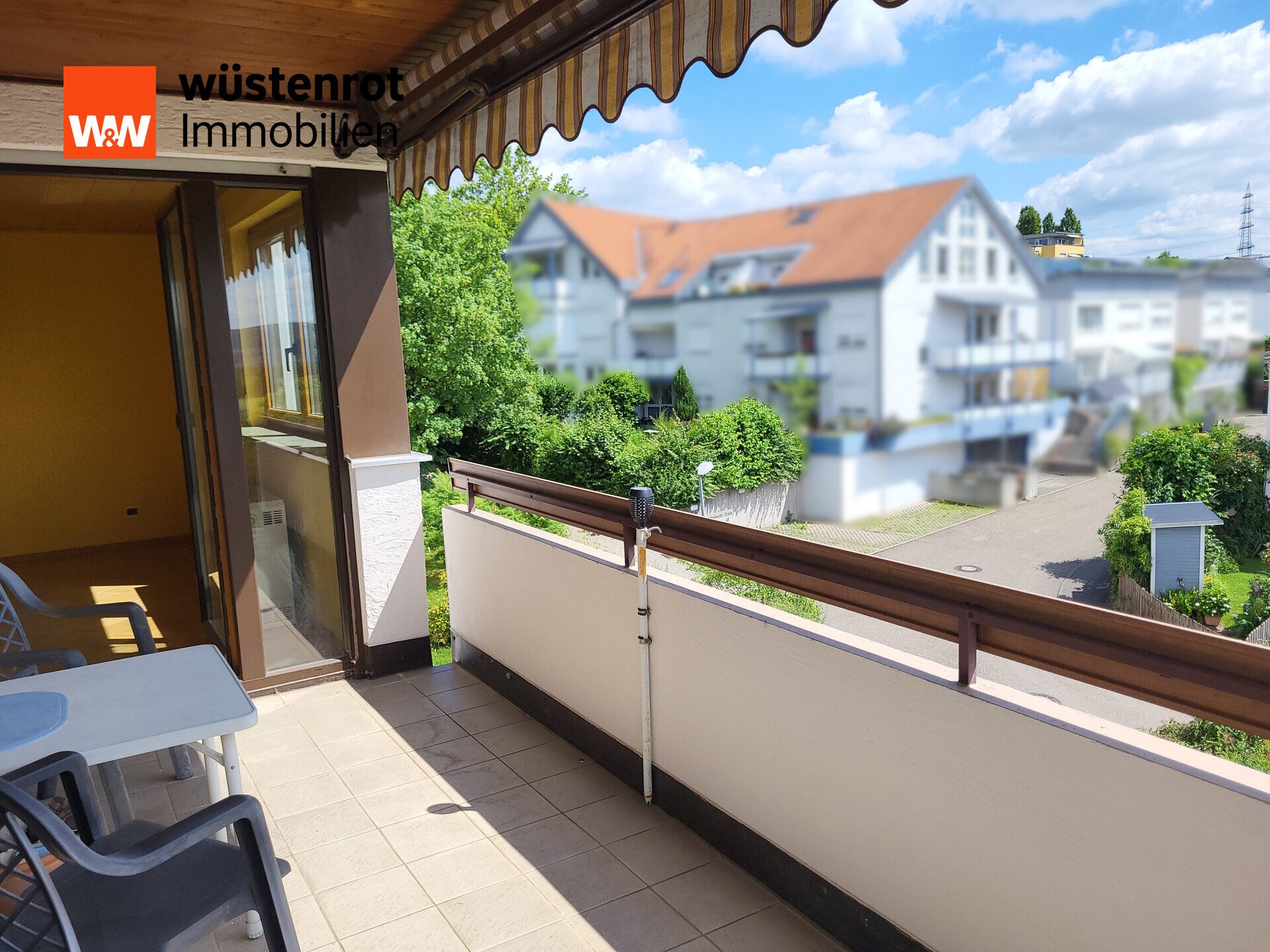 Immobilienangebot - Waiblingen - Alle - Unverbaute Aussicht und sehr gute Infrastruktur: Freie 3-Zimmer-Wohnung