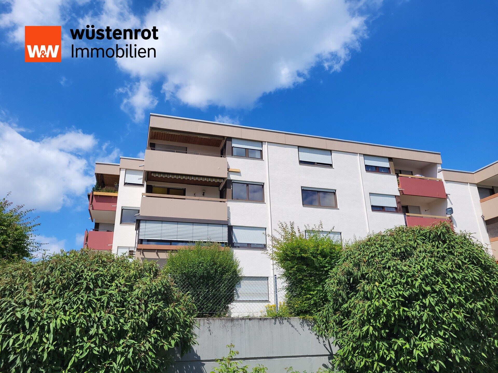 Immobilienangebot - Waiblingen - Alle - Unverbaute Aussicht und sehr gute Infrastruktur: Freie 3-Zimmer-Wohnung