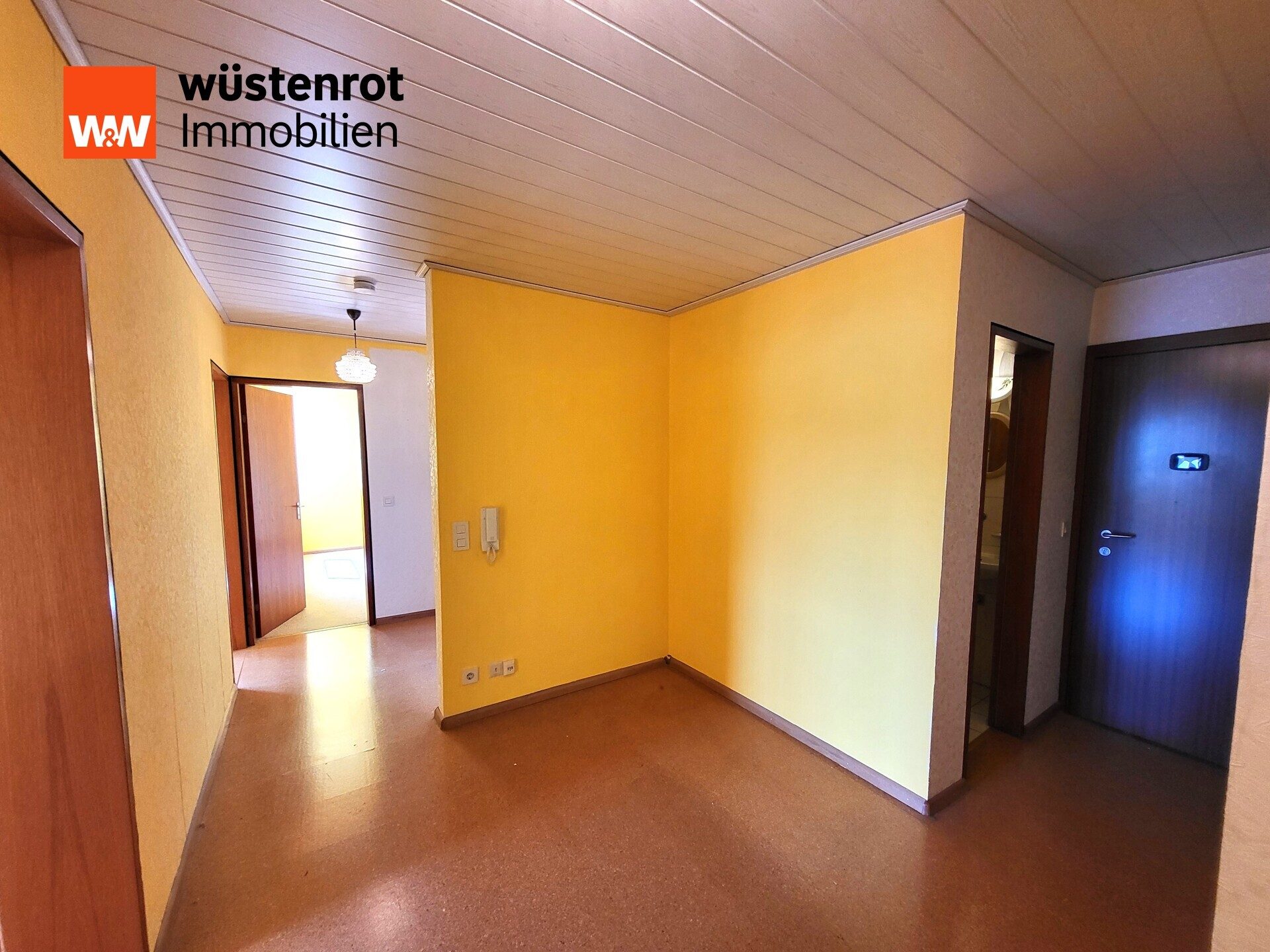 Immobilienangebot - Waiblingen - Alle - Unverbaute Aussicht und sehr gute Infrastruktur: Freie 3-Zimmer-Wohnung