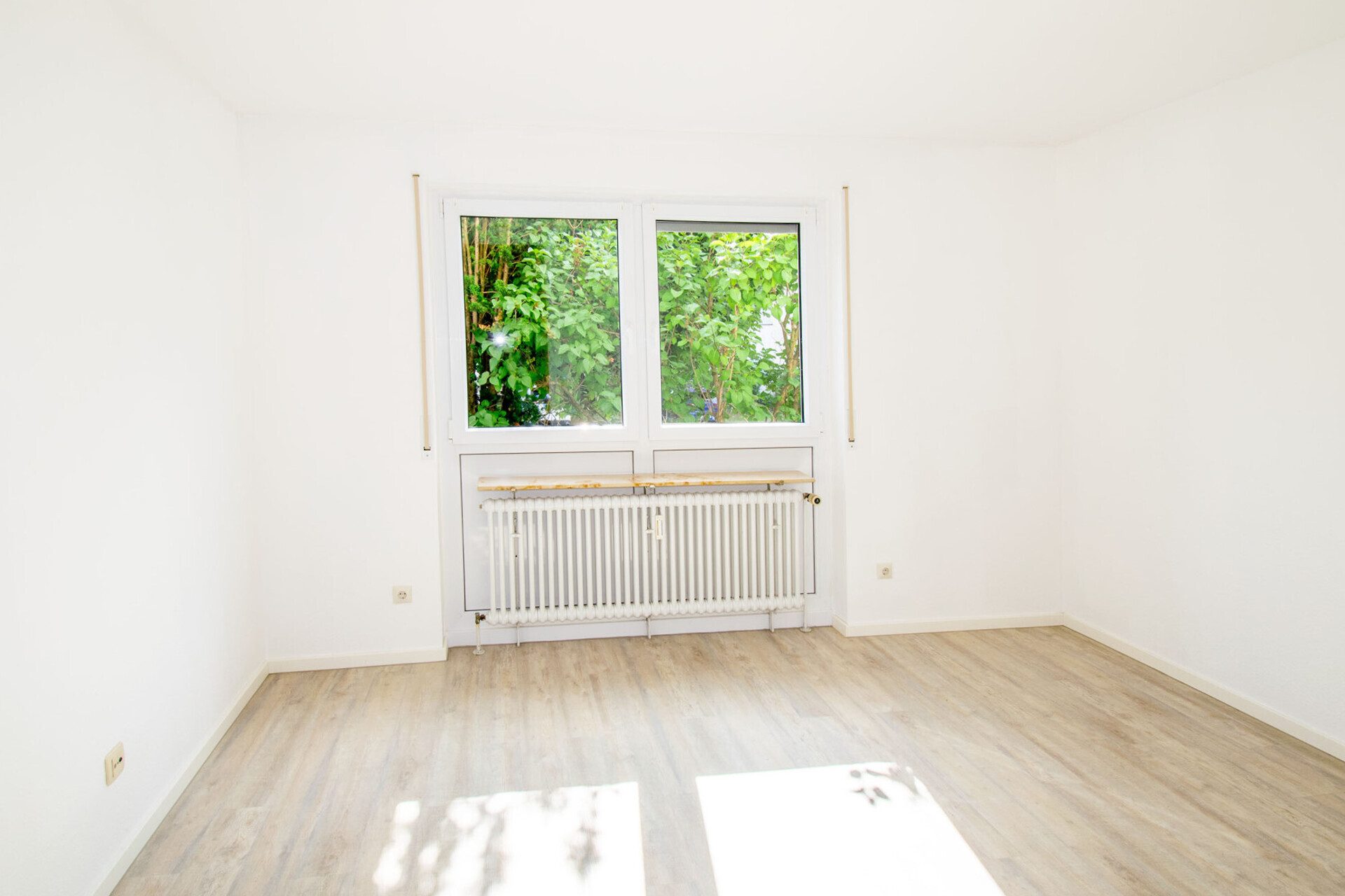 Immobilienangebot - Kornwestheim - Alle - Gepflegte und geräumige 3-Zimmerwohnung mit eigenem Garten