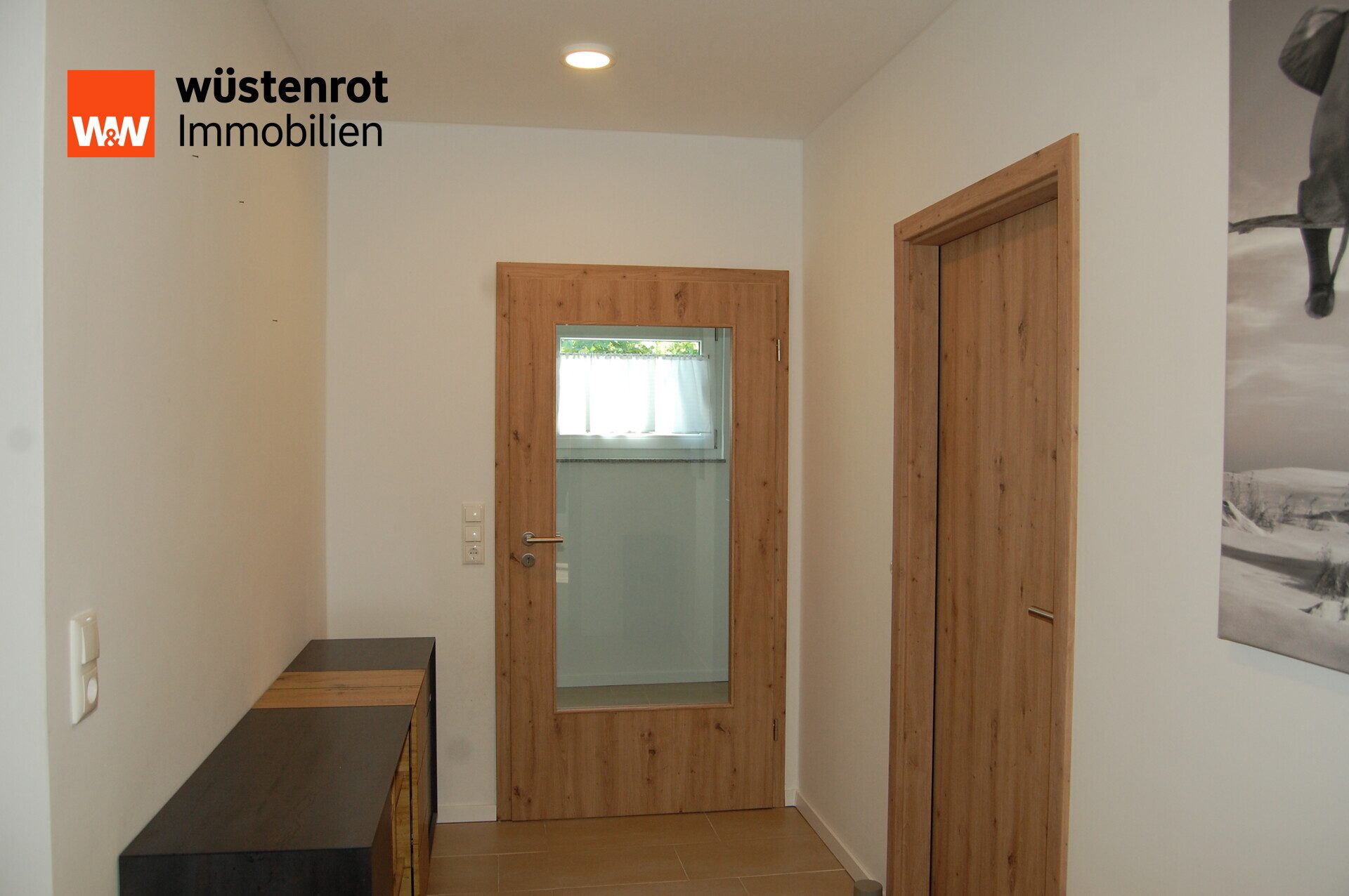 Immobilienangebot - Osterhofen - Alle - Einfamilienhaus in Neubauqualität – kernsaniert, energieeffizient  auf 1.216 m² Grundstück