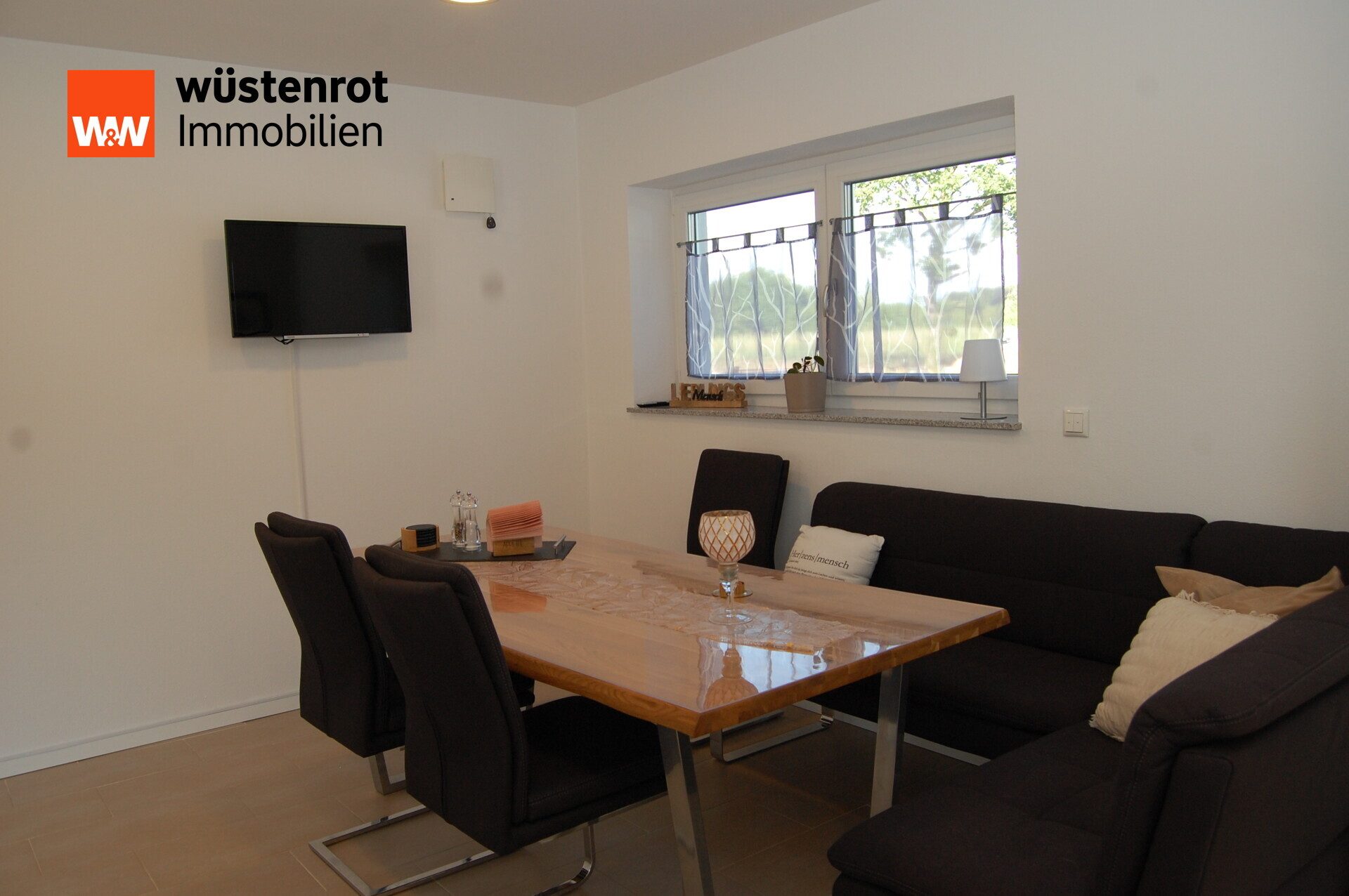 Immobilienangebot - Osterhofen - Alle - Einfamilienhaus in Neubauqualität – kernsaniert, energieeffizient  auf 1.216 m² Grundstück