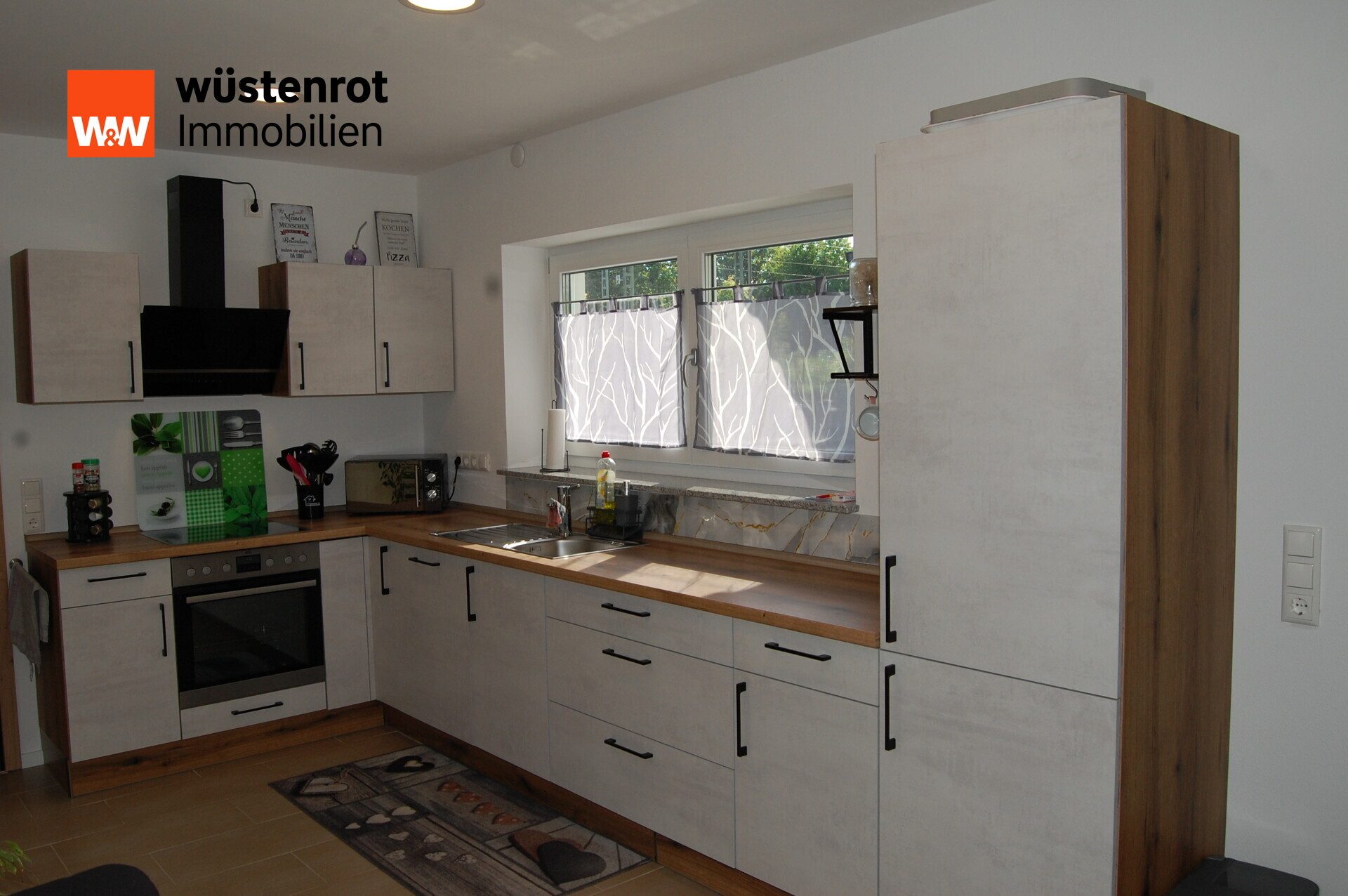Immobilienangebot - Osterhofen - Alle - Einfamilienhaus in Neubauqualität – kernsaniert, energieeffizient  auf 1.216 m² Grundstück