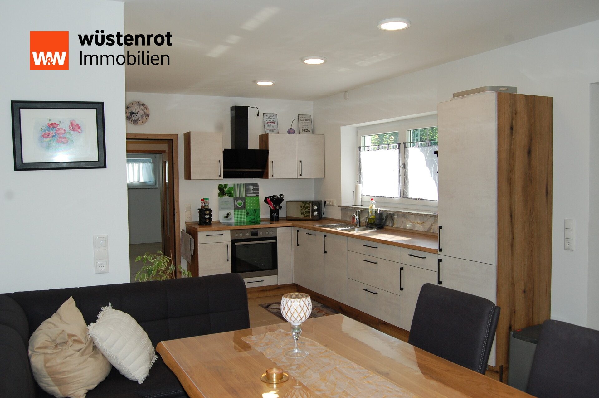 Immobilienangebot - Osterhofen - Alle - Einfamilienhaus in Neubauqualität – kernsaniert, energieeffizient  auf 1.216 m² Grundstück