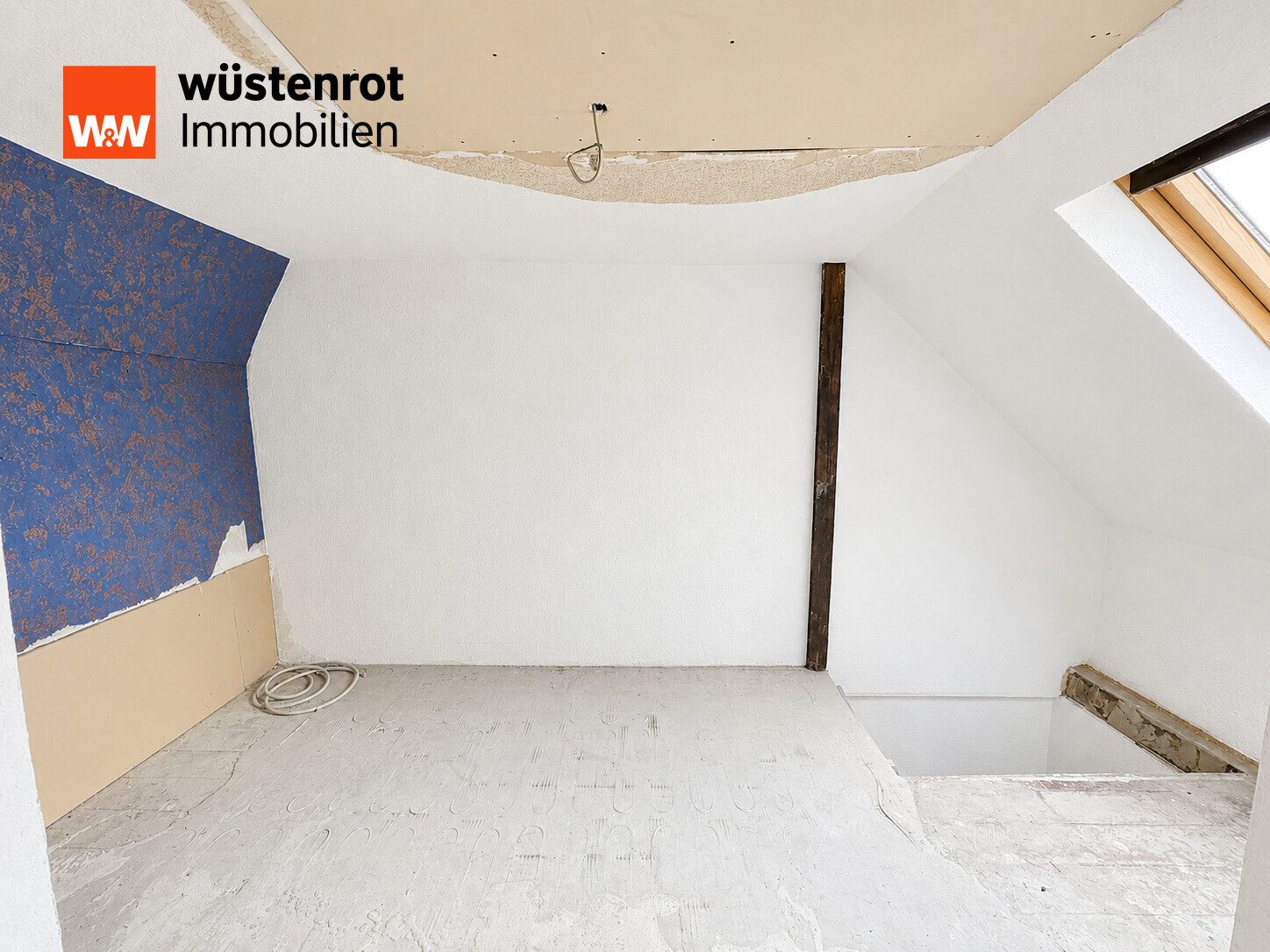 Immobilienangebot - Herzogenrath / Kohlscheid - Alle - Gemütliches sanierungsbedürftiges Einfamilienhaus