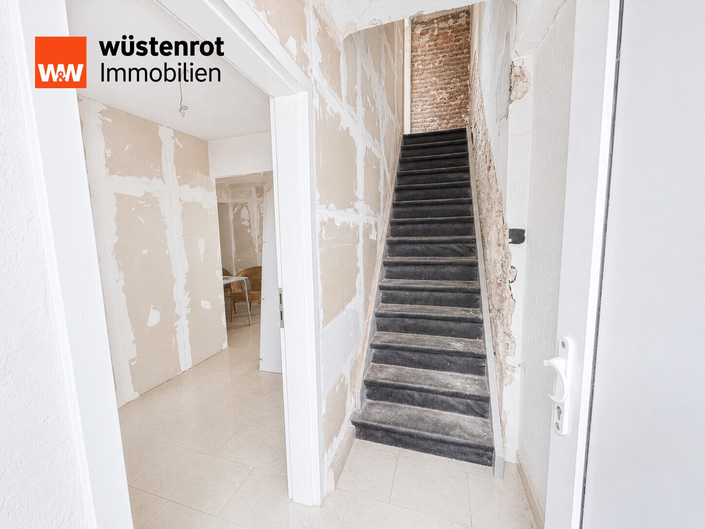 Immobilienangebot - Herzogenrath / Kohlscheid - Alle - Gemütliches sanierungsbedürftiges Einfamilienhaus